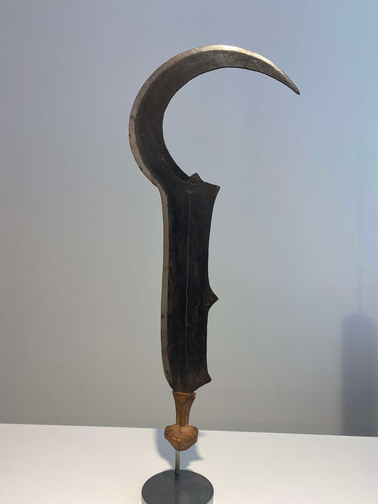 Old Rare Knife Tribe Lobala Nzombo Ngbaka Ngiri DR Congo 1880-1900 African Art For Sale 4