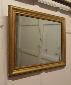 Espejo antiguo rectangular dorado