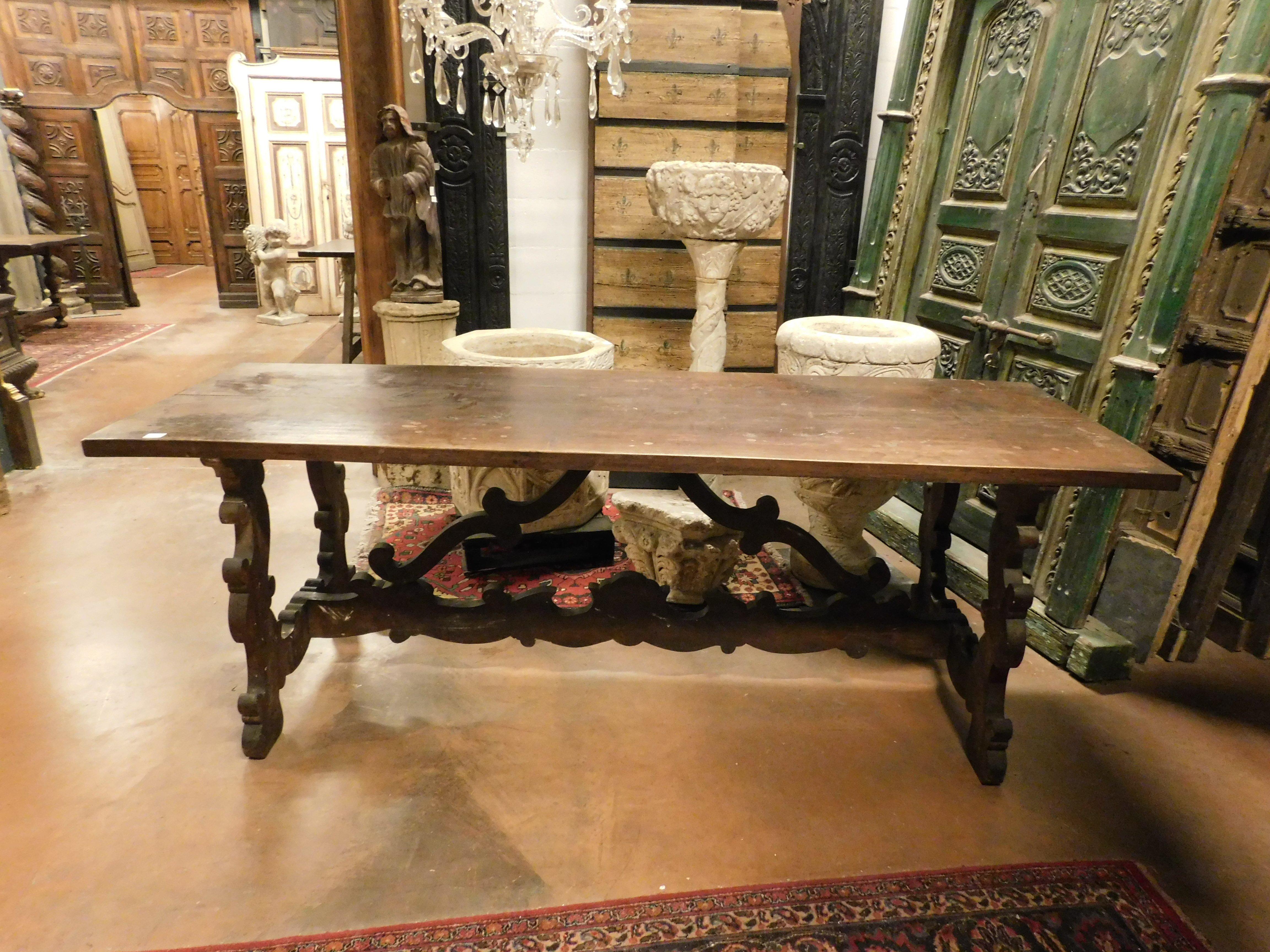 Italian Old refectory table in walnut with wavy legs , dinner table For Sale