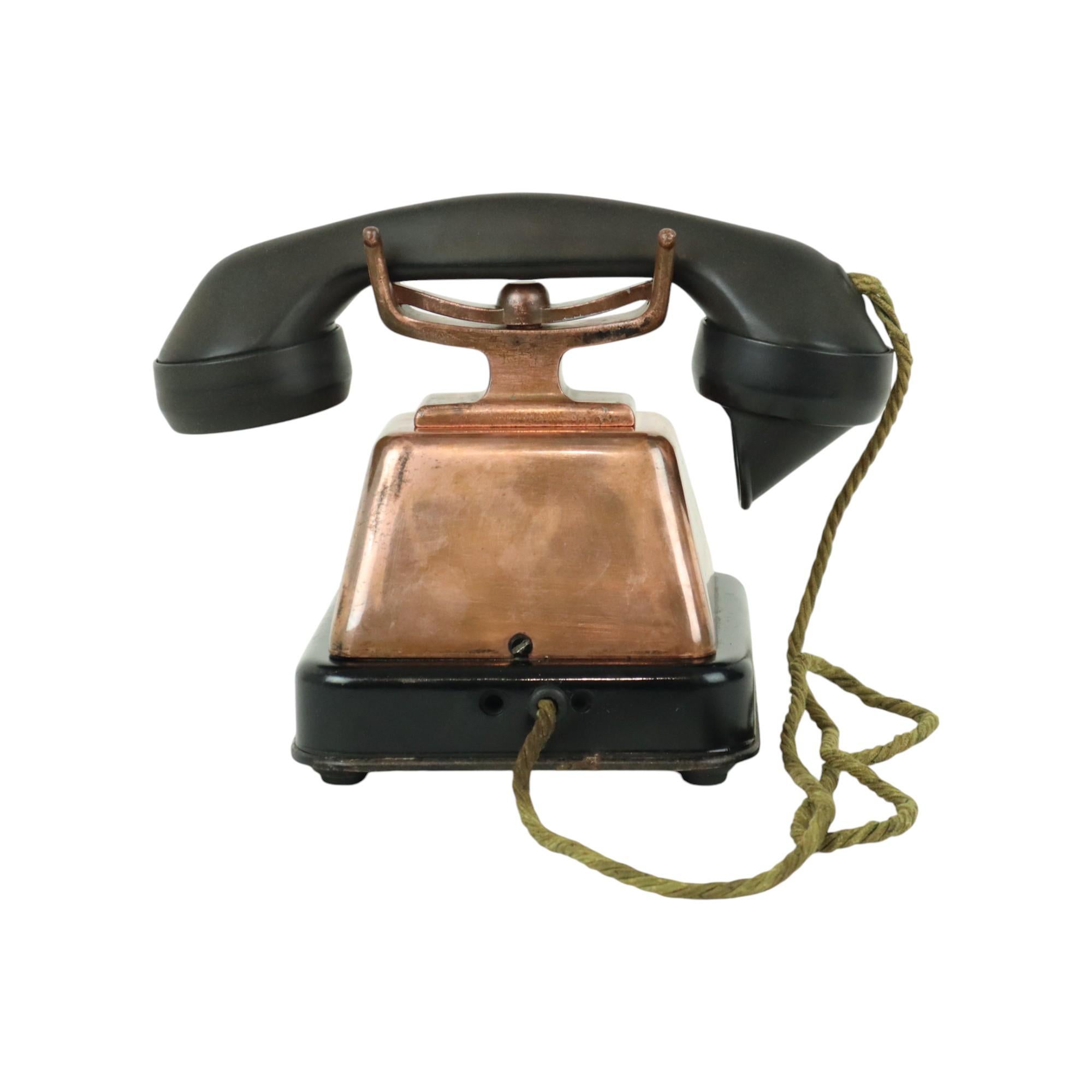 Vecchio telefono rotante in rame rosso bachelite KTAS anni '30 in vendita 1