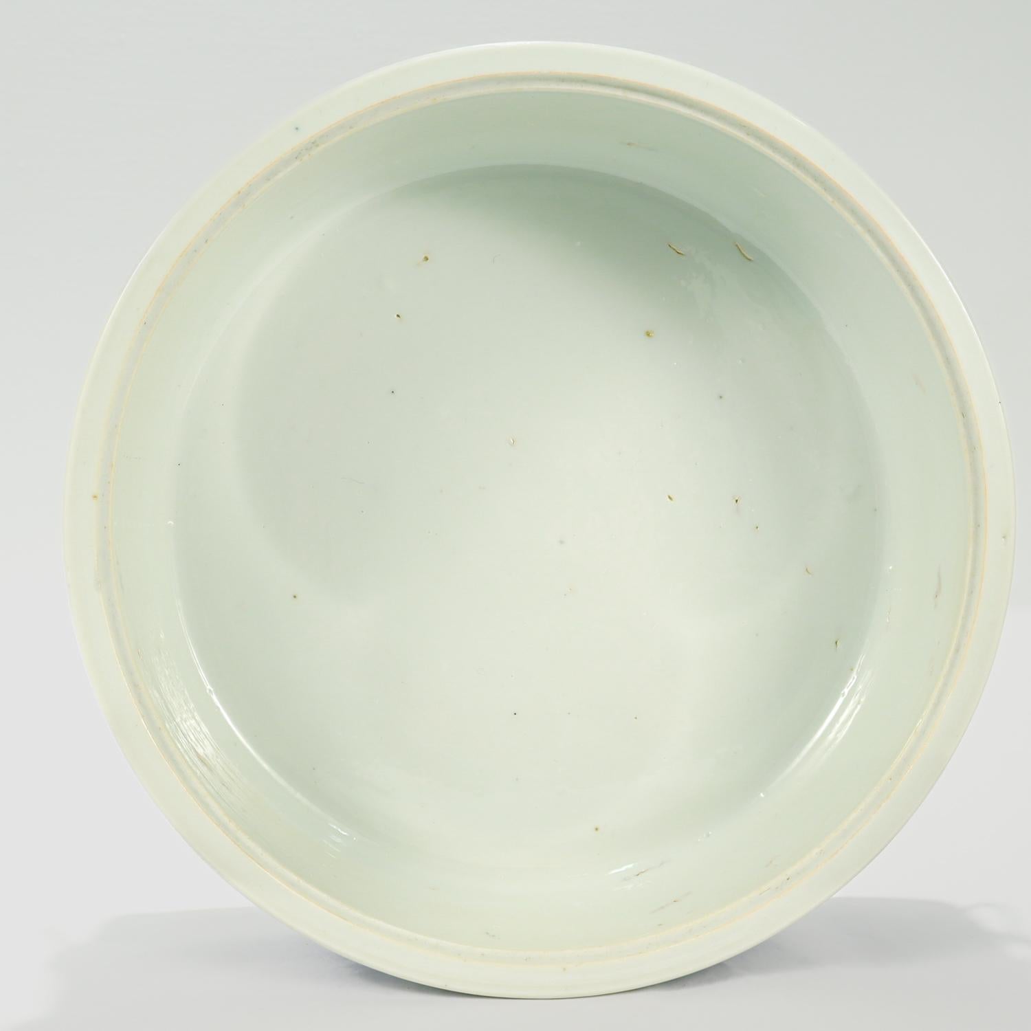 Old Round Blue & White Canton Chinese Export Porcelain Covered Tureen/Vegetable For Sale 6