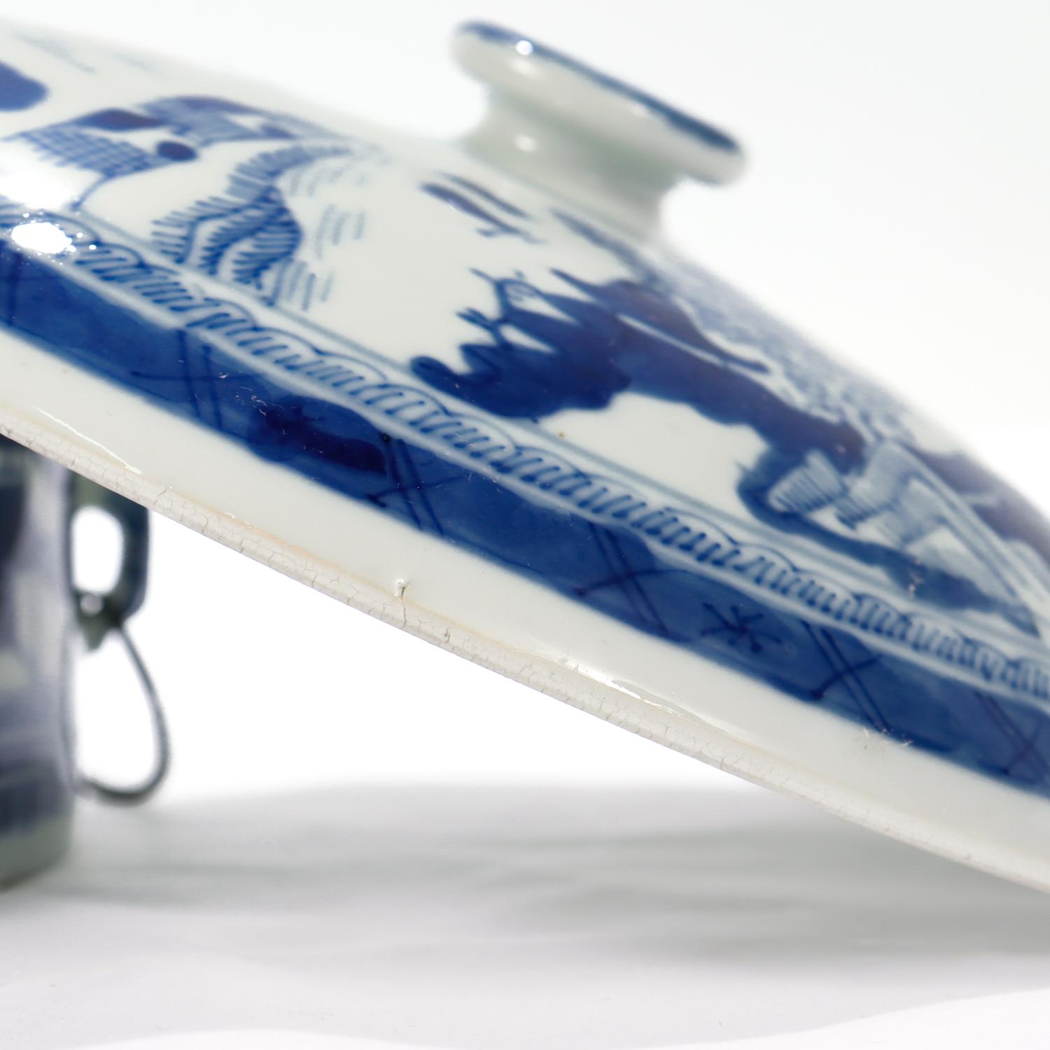 Old Round Blue & White Canton Chinese Export Porcelain Covered Tureen/Vegetable For Sale 13