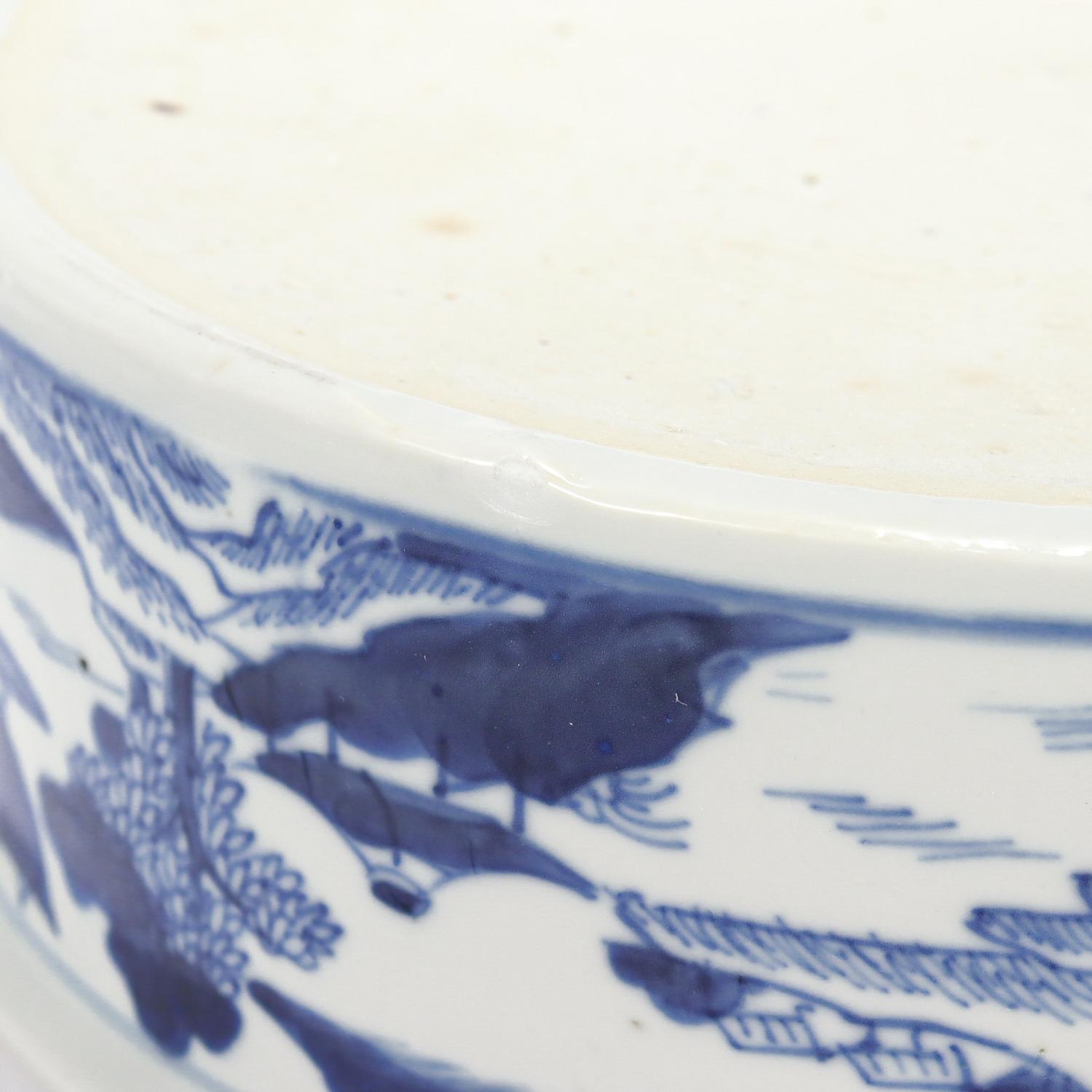 Old Round Blue & White Canton Chinese Export Porcelain Covered Tureen/Vegetable For Sale 15