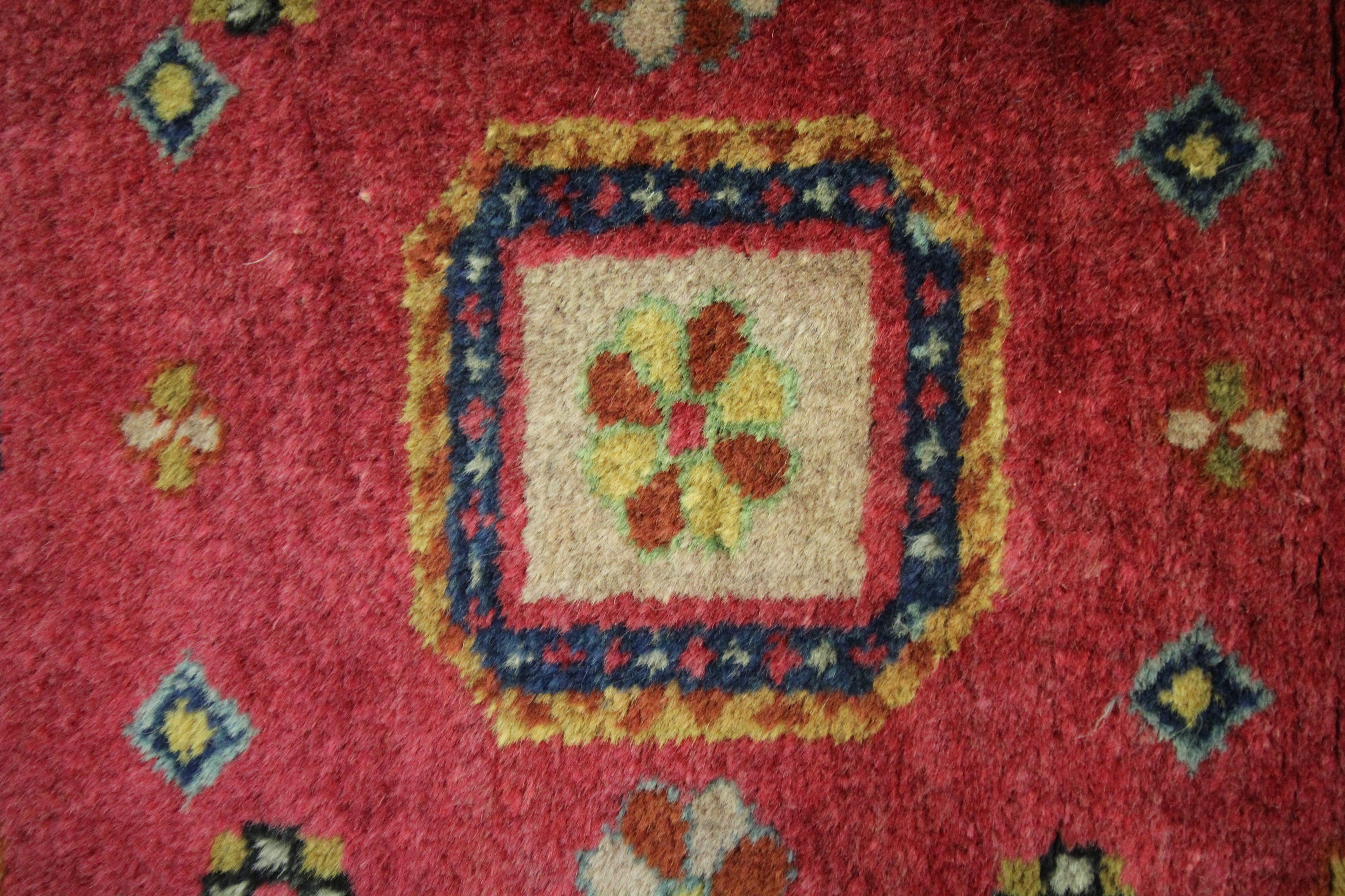 Old Runner Rug Handwoven Oriental Wool Hallway Rug Armenian Yerevan In Excellent Condition In Wembley, GB