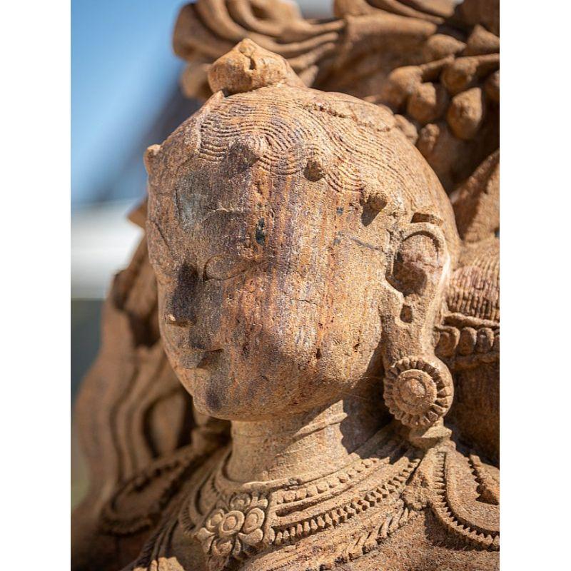 Old Sandstone Absara Lady Statue from India For Sale 3