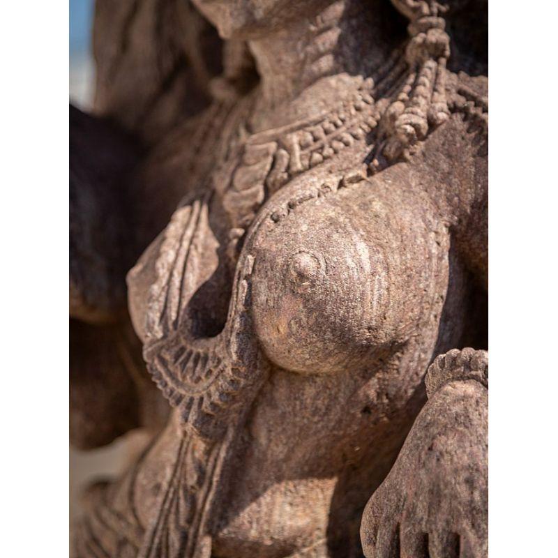 Old Sandstone Apsara Lady Statue from India For Sale 3