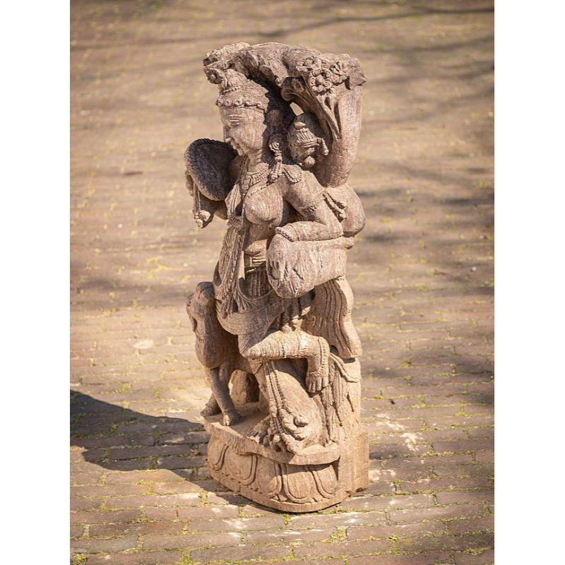 20th Century Old Sandstone Apsara Lady Statue from India For Sale