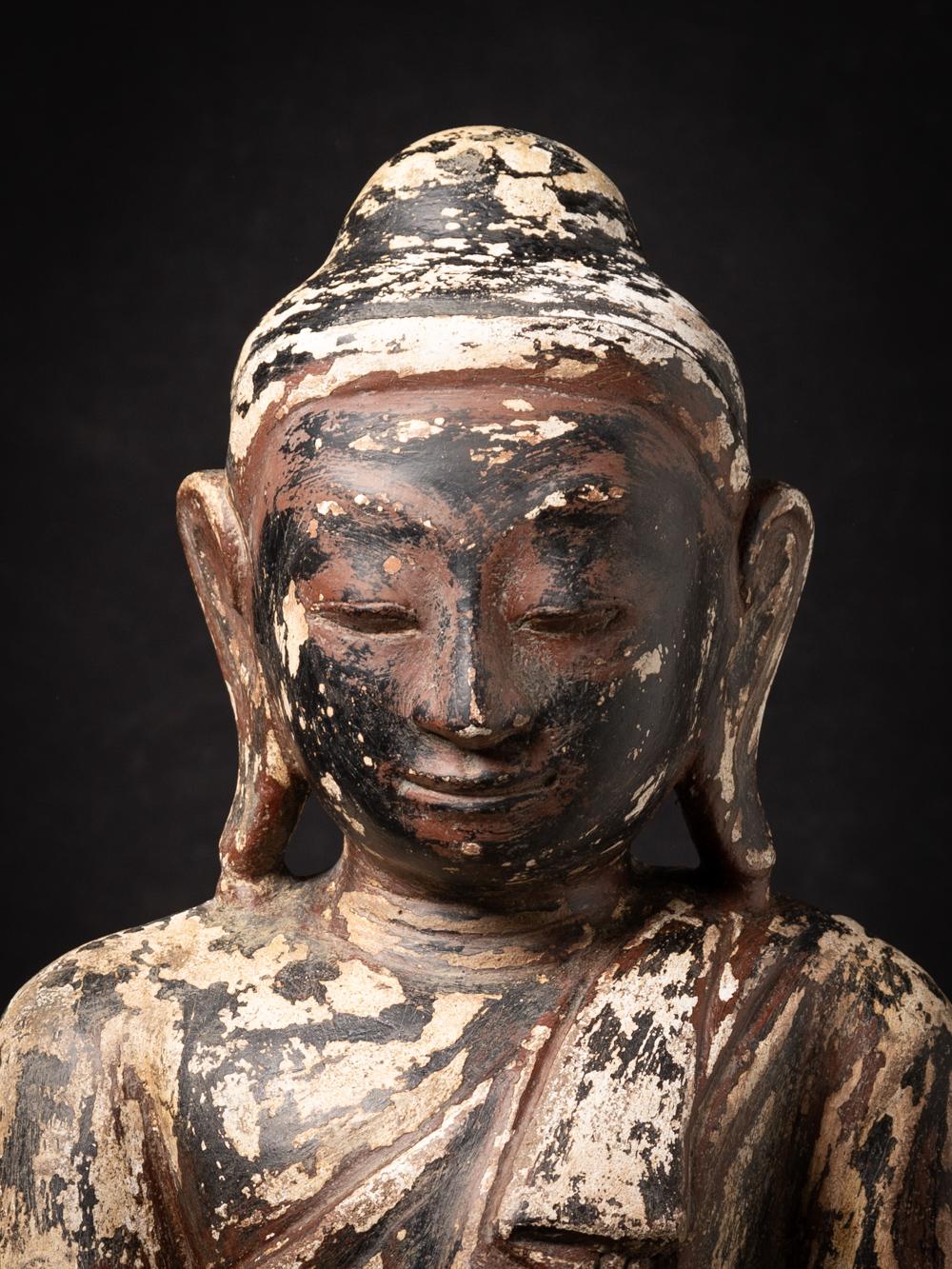 Buddha-Statue aus altem Sandstein aus Burma (Birmanisch) im Angebot