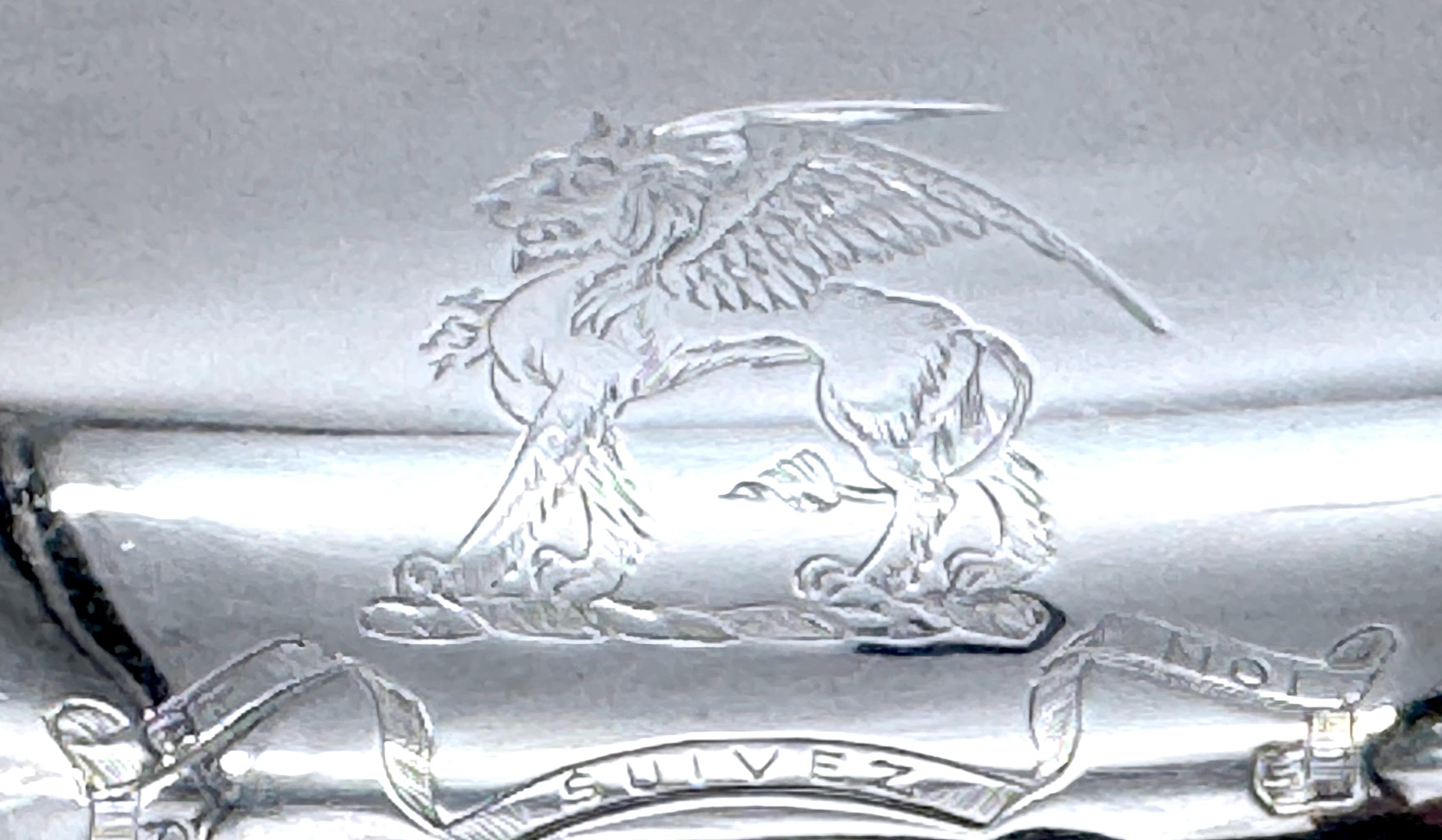 Old Sheffield Plate Double Warming Server, Armorial Crest of 'Et Suivez Moi' 4