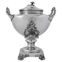 Vecchia urna per acqua calda di Sheffield, stemma della famiglia Harris, c.C. 1830