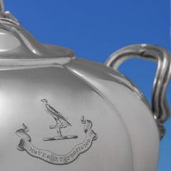 Antica urna per il tè placcata a "melone" di Sheffield del 1830 circa