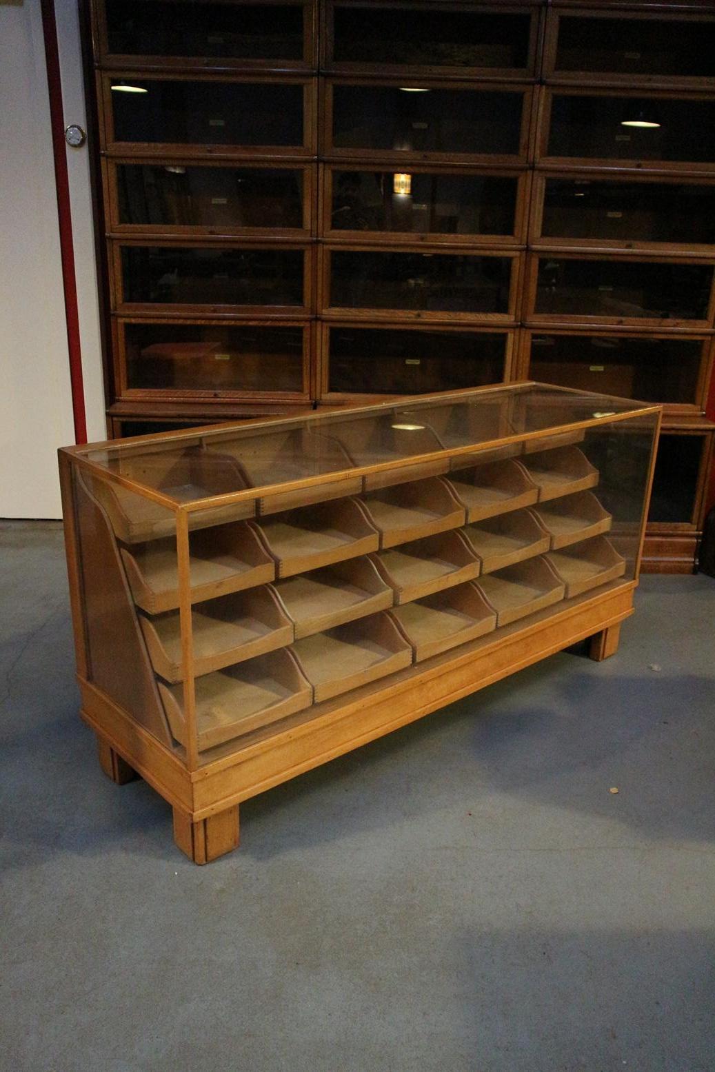 British Old Shop Counter Display Case with 20 Drawers