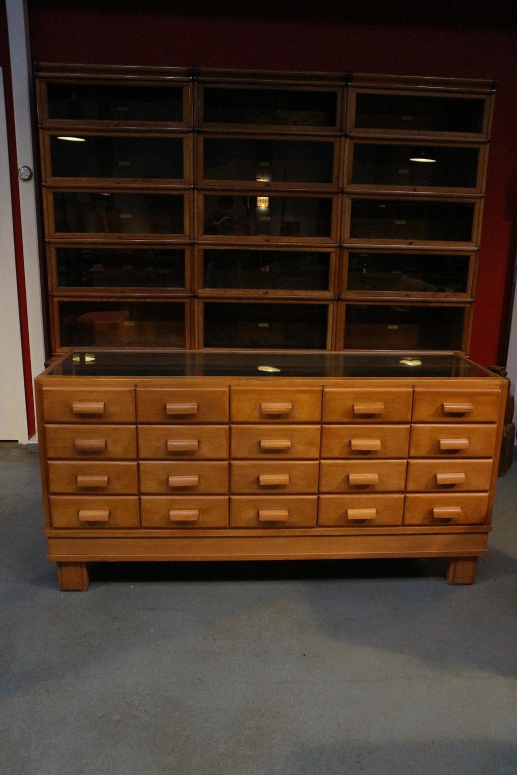 Old Shop Counter Display Case with 20 Drawers 2