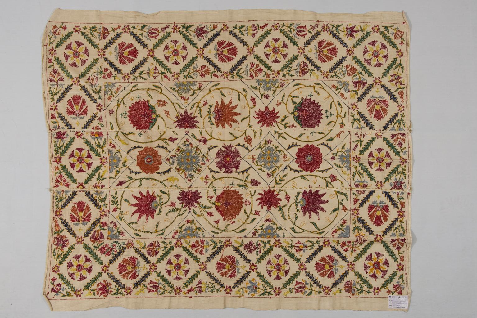 Other Old Silk SUSANI Embroidery Tapestry