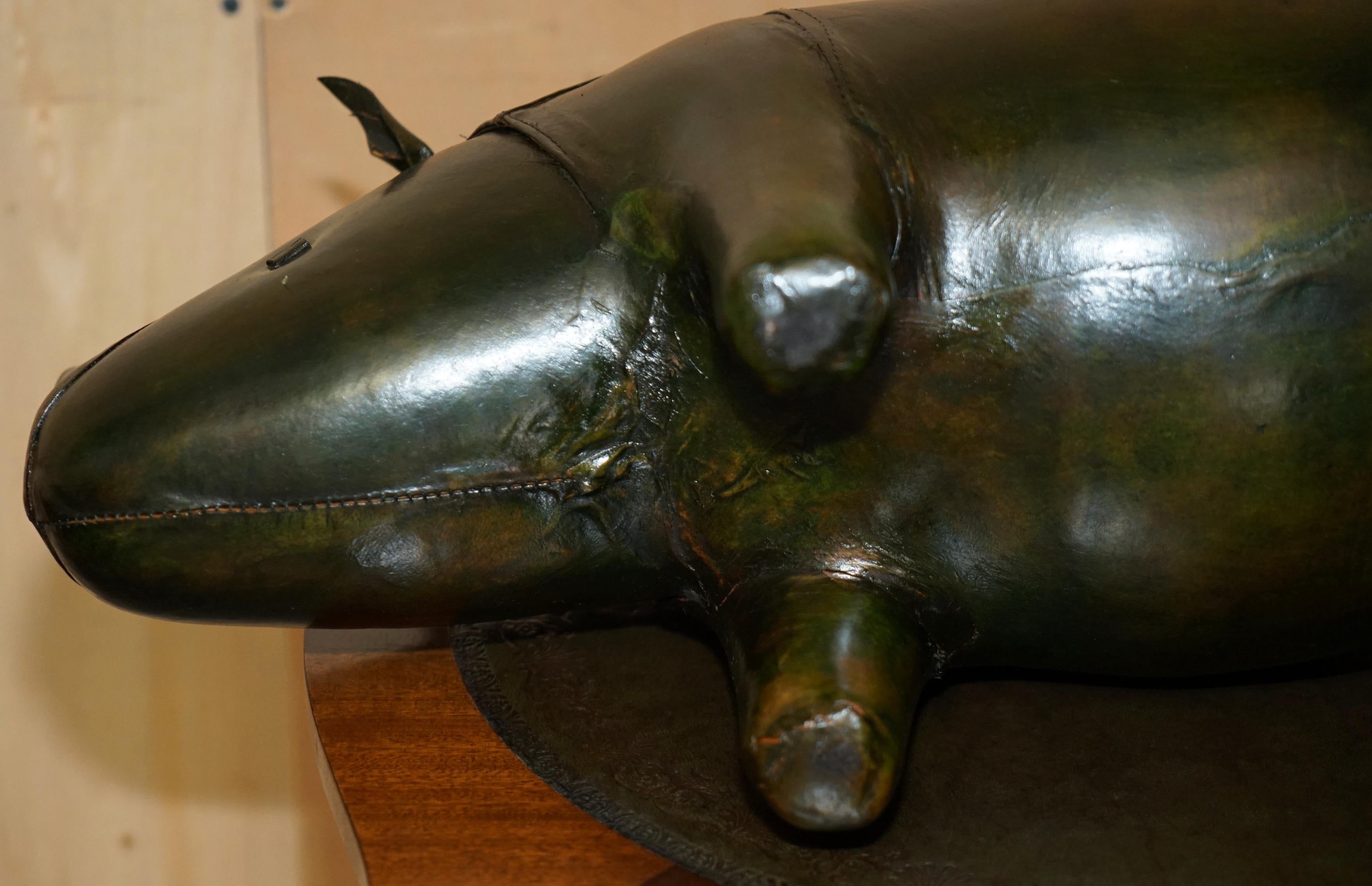 OLD STOCK LiBERTY LONDON STYLE OMERSA GREEN LEATHER FOOTSTOOL RHINOCEROS RHINO For Sale 10