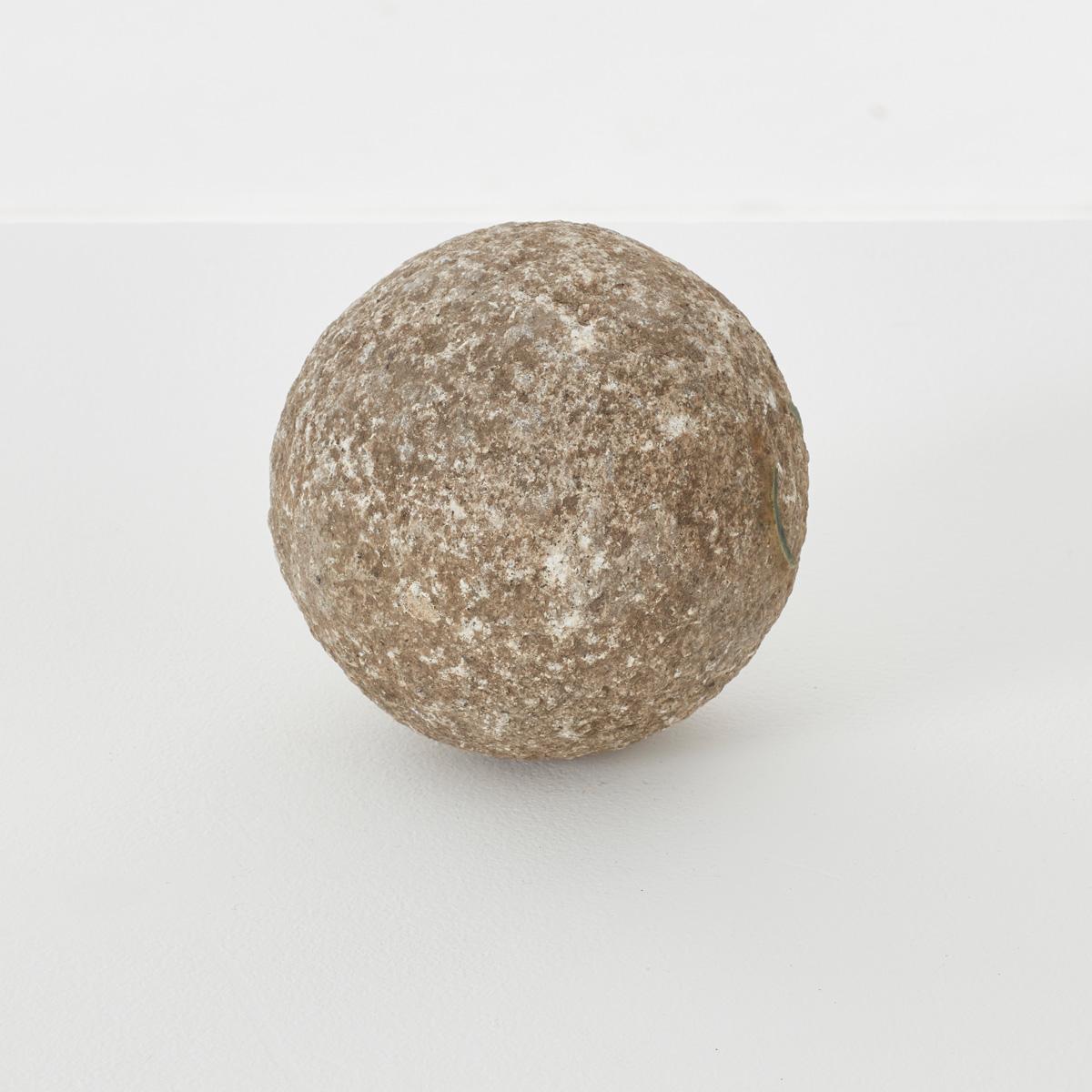 Old Stone Finial Ball Ornament, France, circa 1900s In Good Condition In London, GB