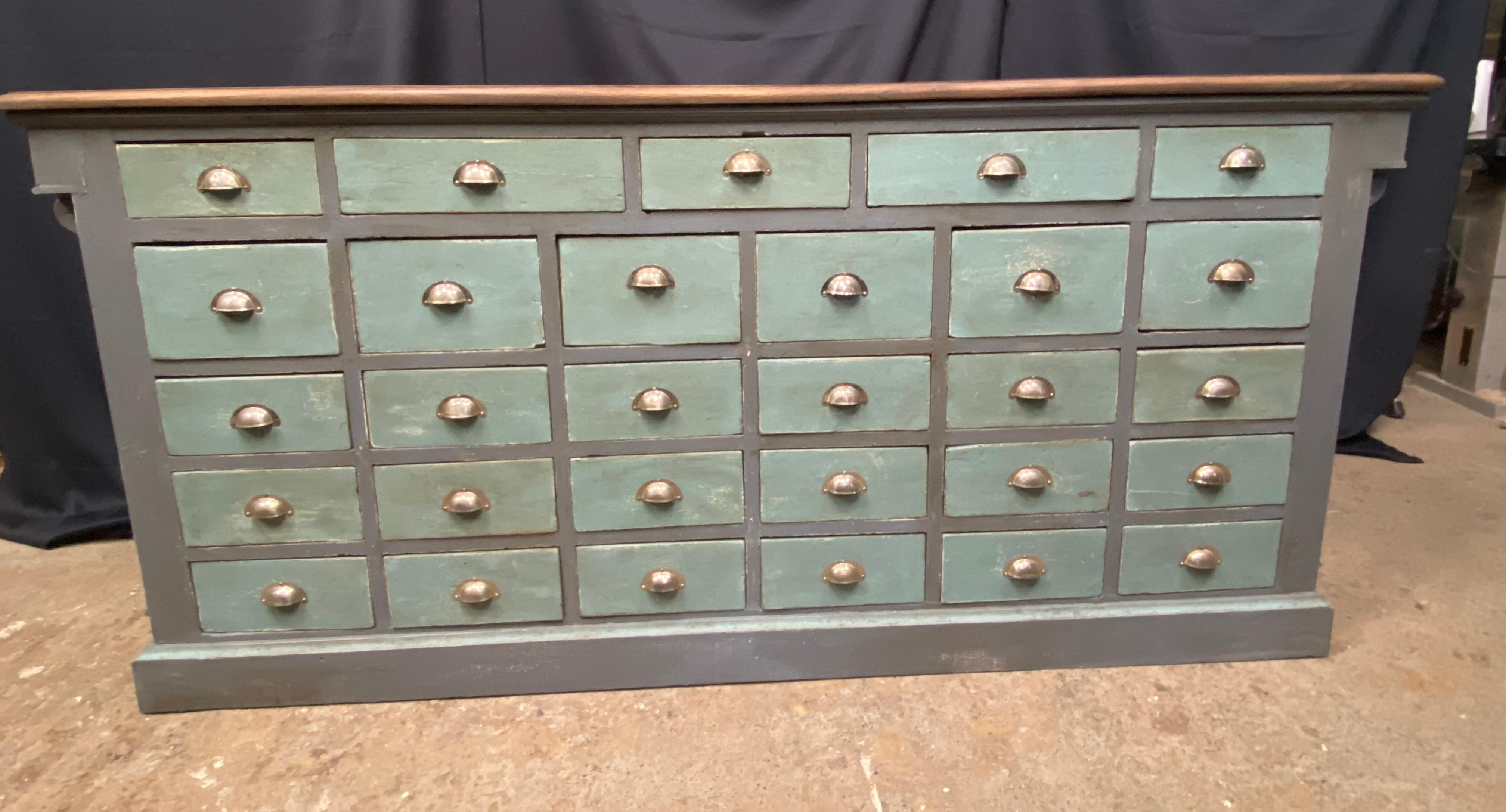 old store counter with 29 drawers dating from the end of the 19th century very b For Sale 2