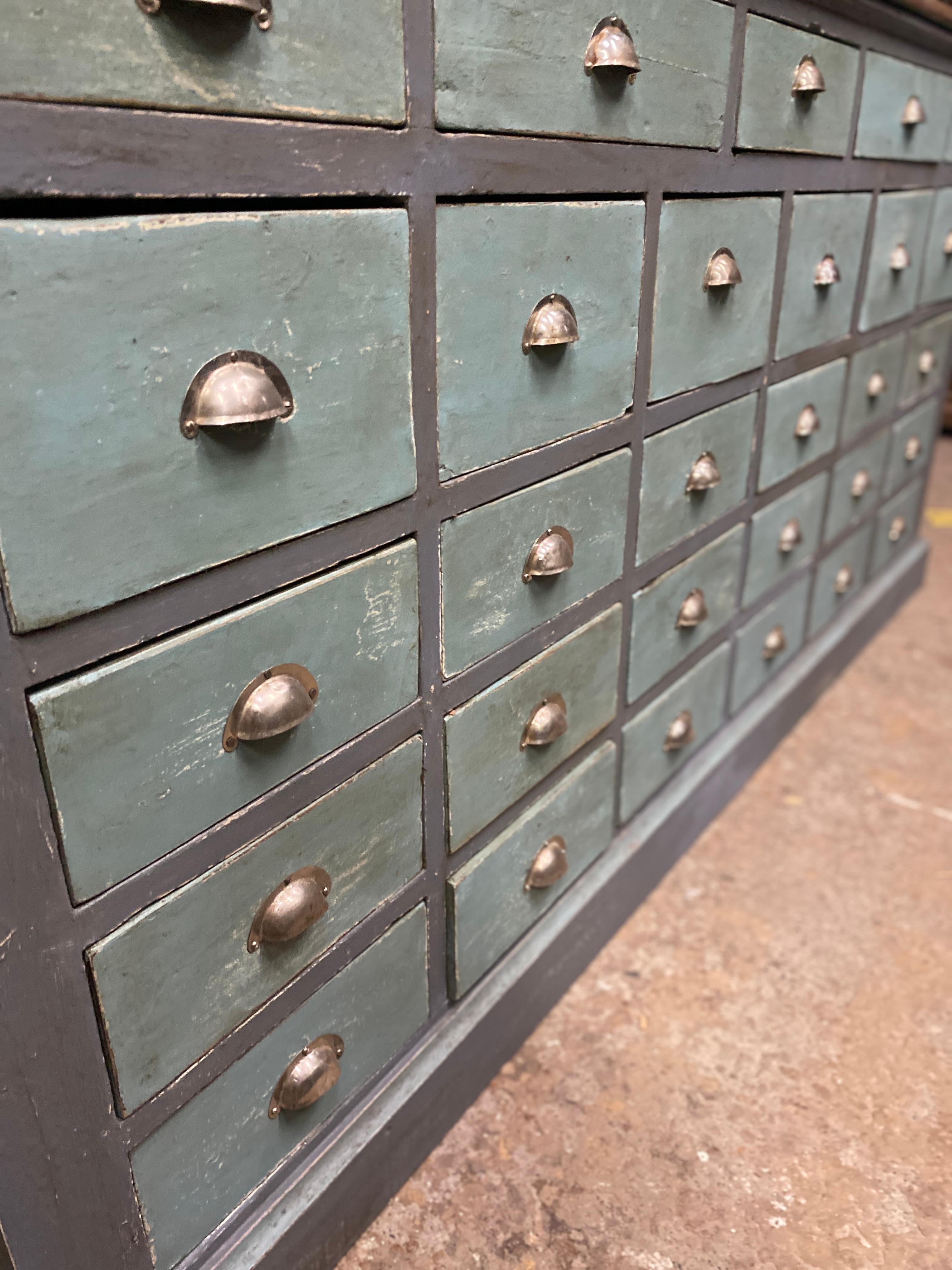 old store counter with 29 drawers dating from the end of the 19th century very b For Sale 12