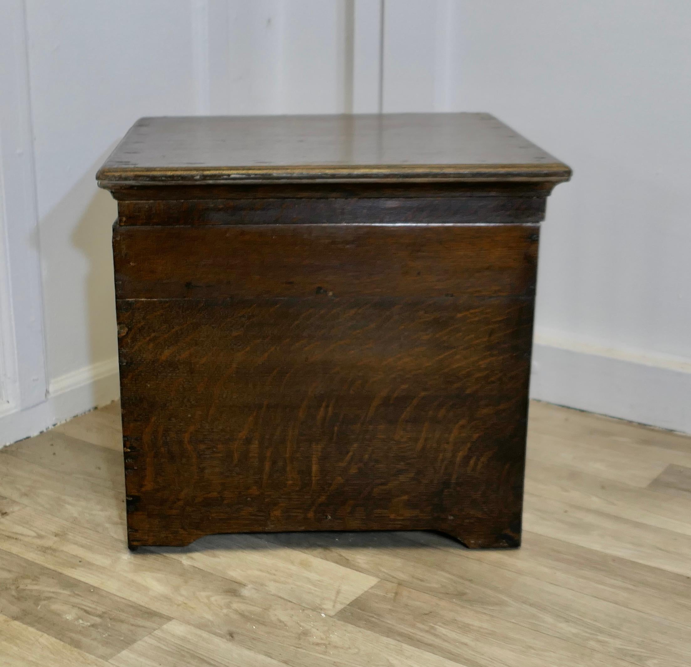 Georgian Old Sturdy Oak Chest, Log Box  The box is a sturdy piece For Sale