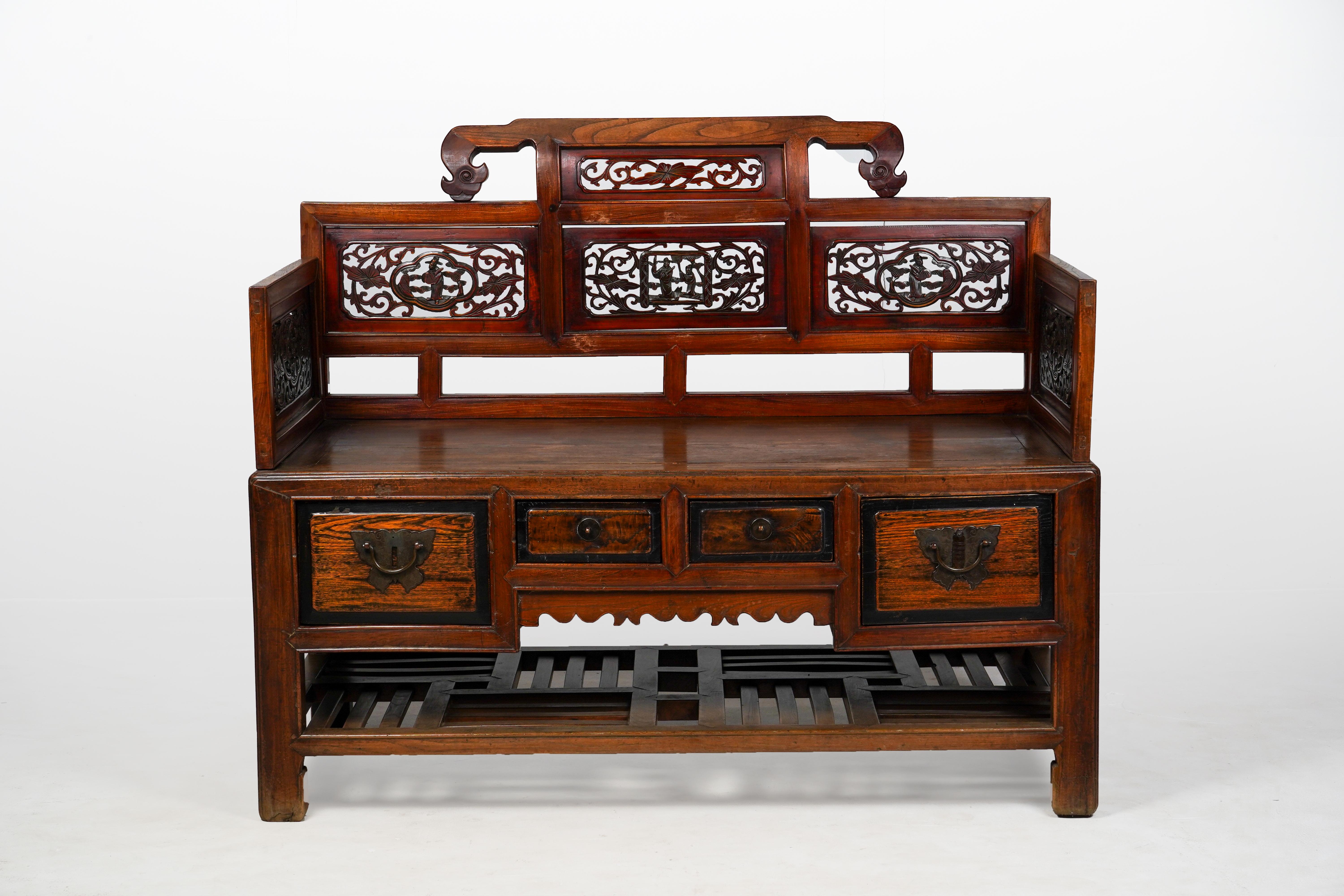 This 1850's late Qing dynasty louhan chuang or couch exemplifies modest elegance, crafted from Southern Elm (Zelkova) wood, a preferred material in the Suzhou region of China. Renowned for its refined ring-porous structure, this wood is denser and