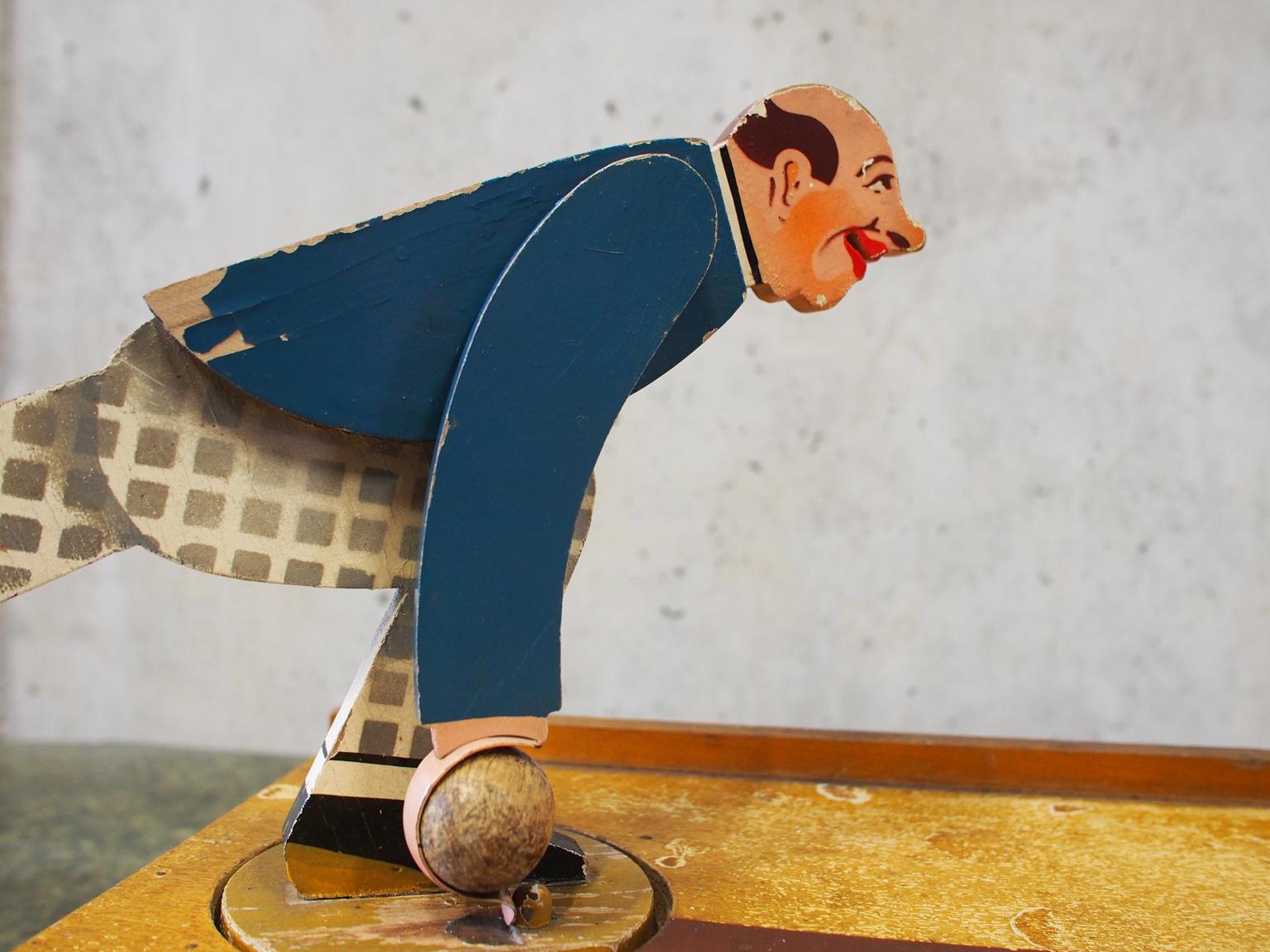 Old Table Cone ‘Table Bowling’ Game from the 20th Century In Fair Condition In Hamburg, DE