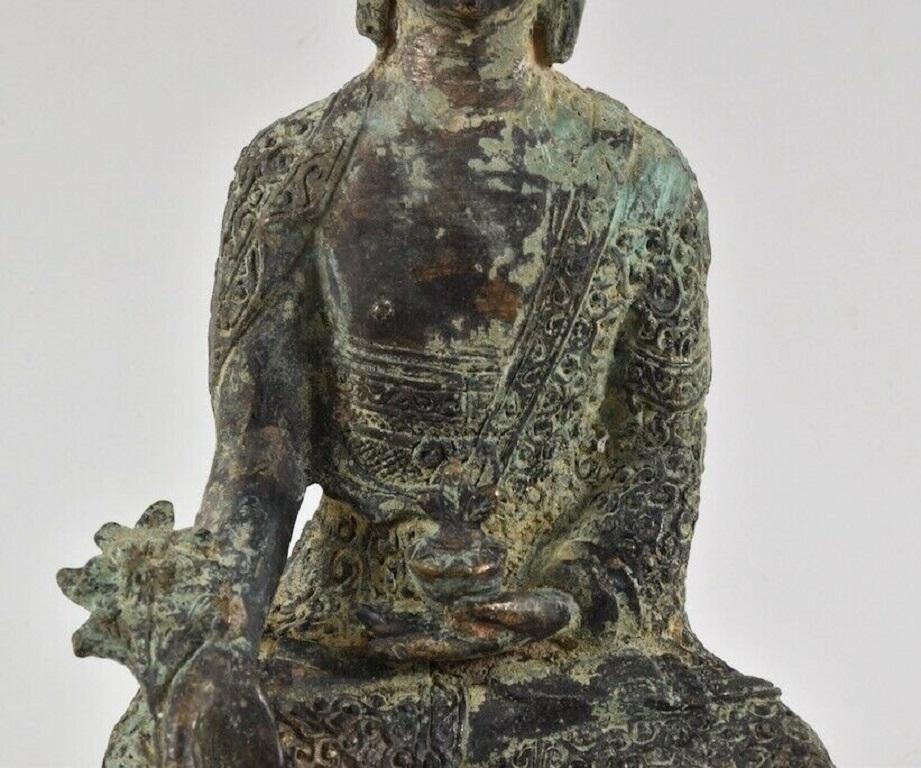 18th Century and Earlier Old Tibetan Bronze Medicine Buddha Statue, Qing Dynasty, Tibet, 18th Century