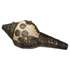 Antiguo cuerno de trompeta de caracola tibetana