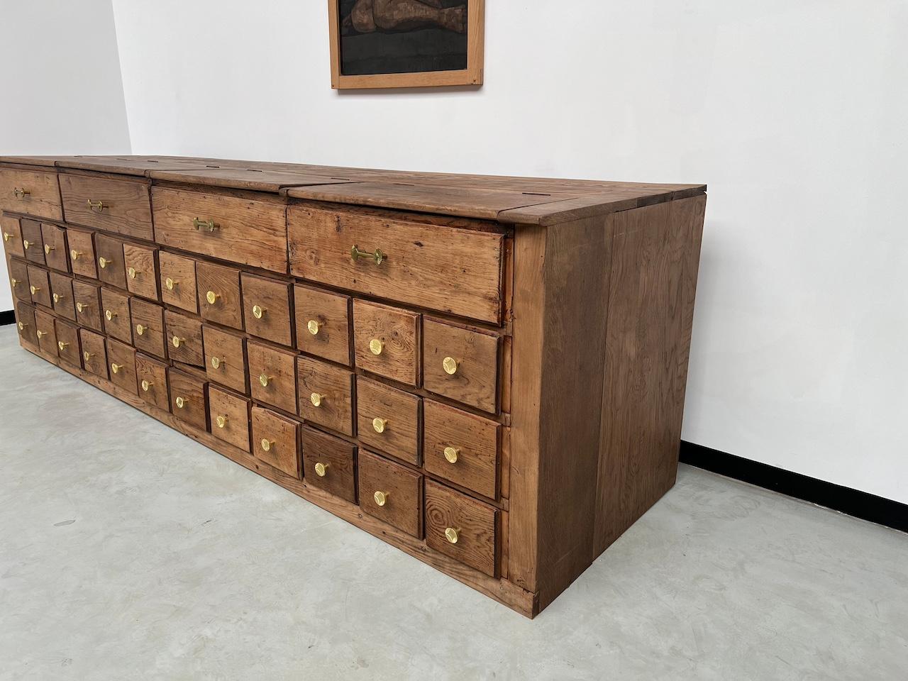 Old trade furniture in oak wood drawers XL format In Good Condition For Sale In LYON, FR
