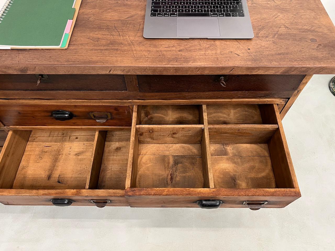 Old trading counter with drawers, fully restored. 4