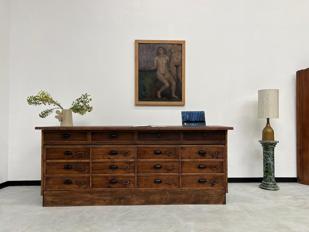 Old trading counter with drawers, fully restored. 10