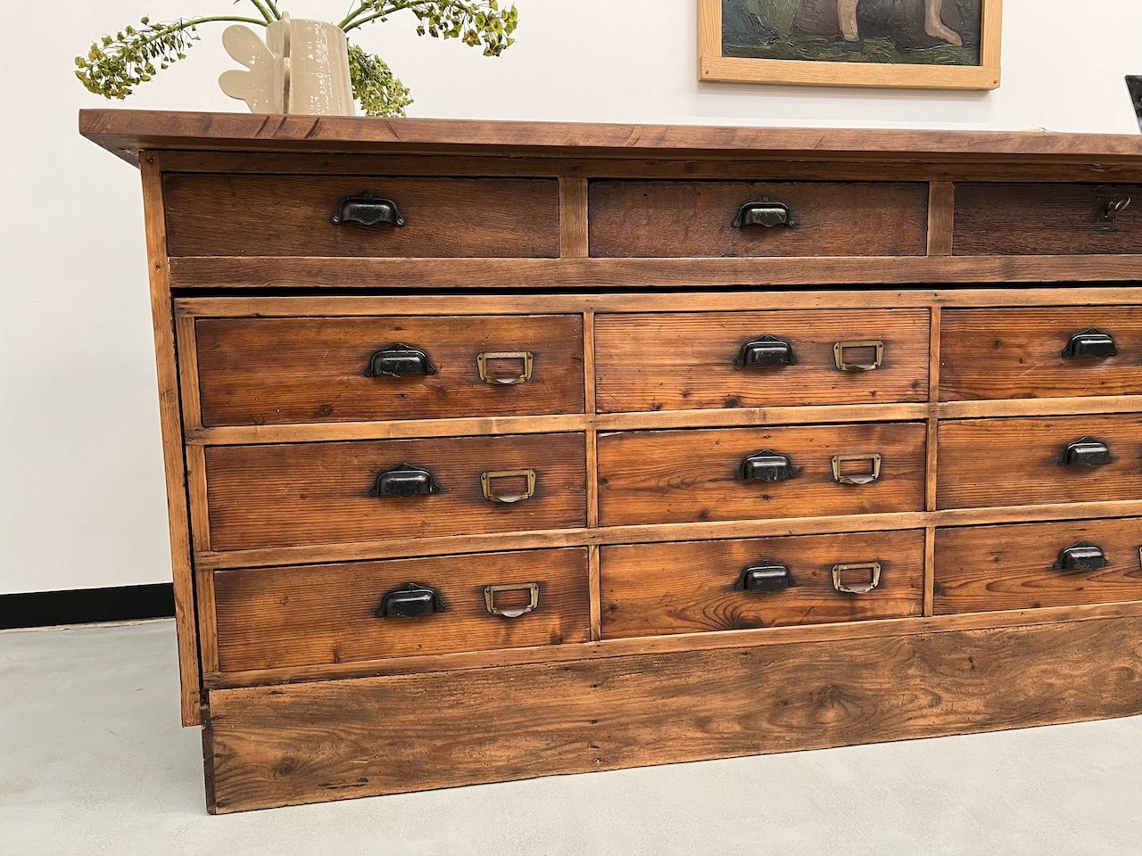 Old trading counter with drawers, fully restored. 11
