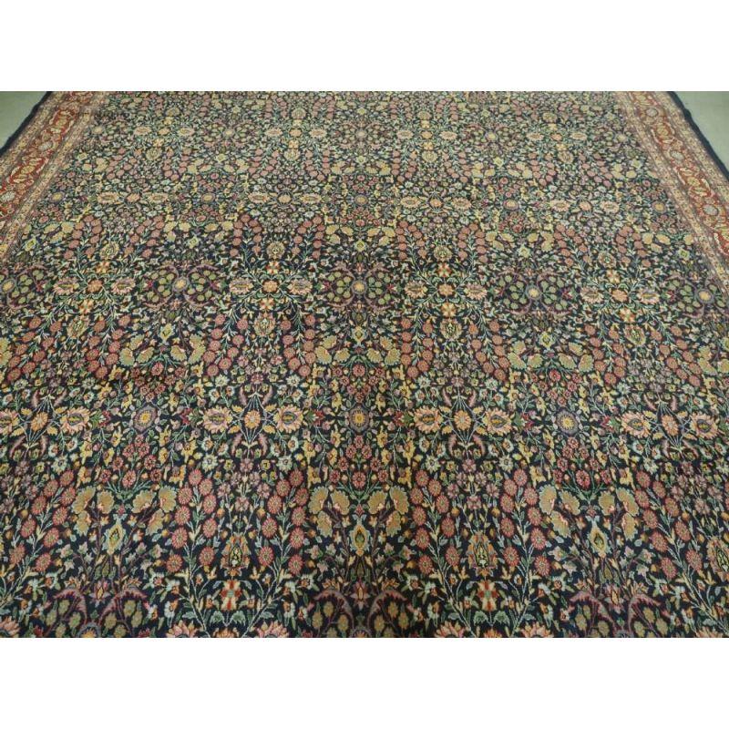Old Turkish Hereke Carpet with Mille Fleur Design In Good Condition For Sale In Moreton-In-Marsh, GB