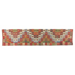 Tapis de couloir ou fragment de Kilim turc ancien