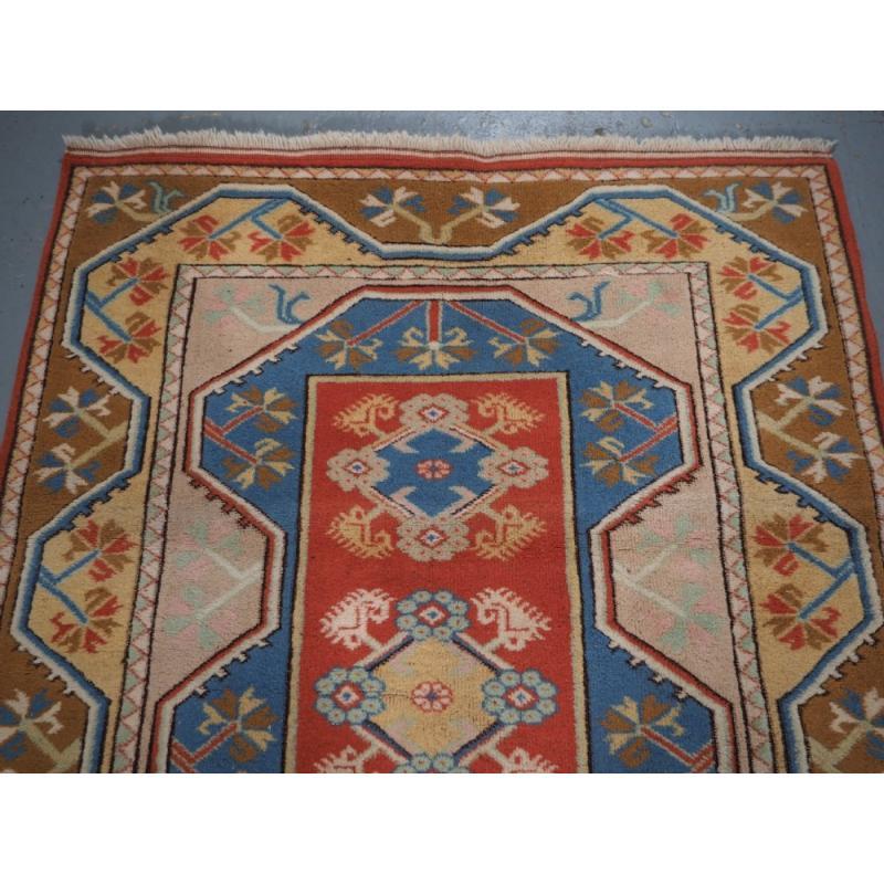 Antigua Alfombra Turca Milas De Diseño Tradicional De Medallón Pequeño, Circa 1960 Turco en venta