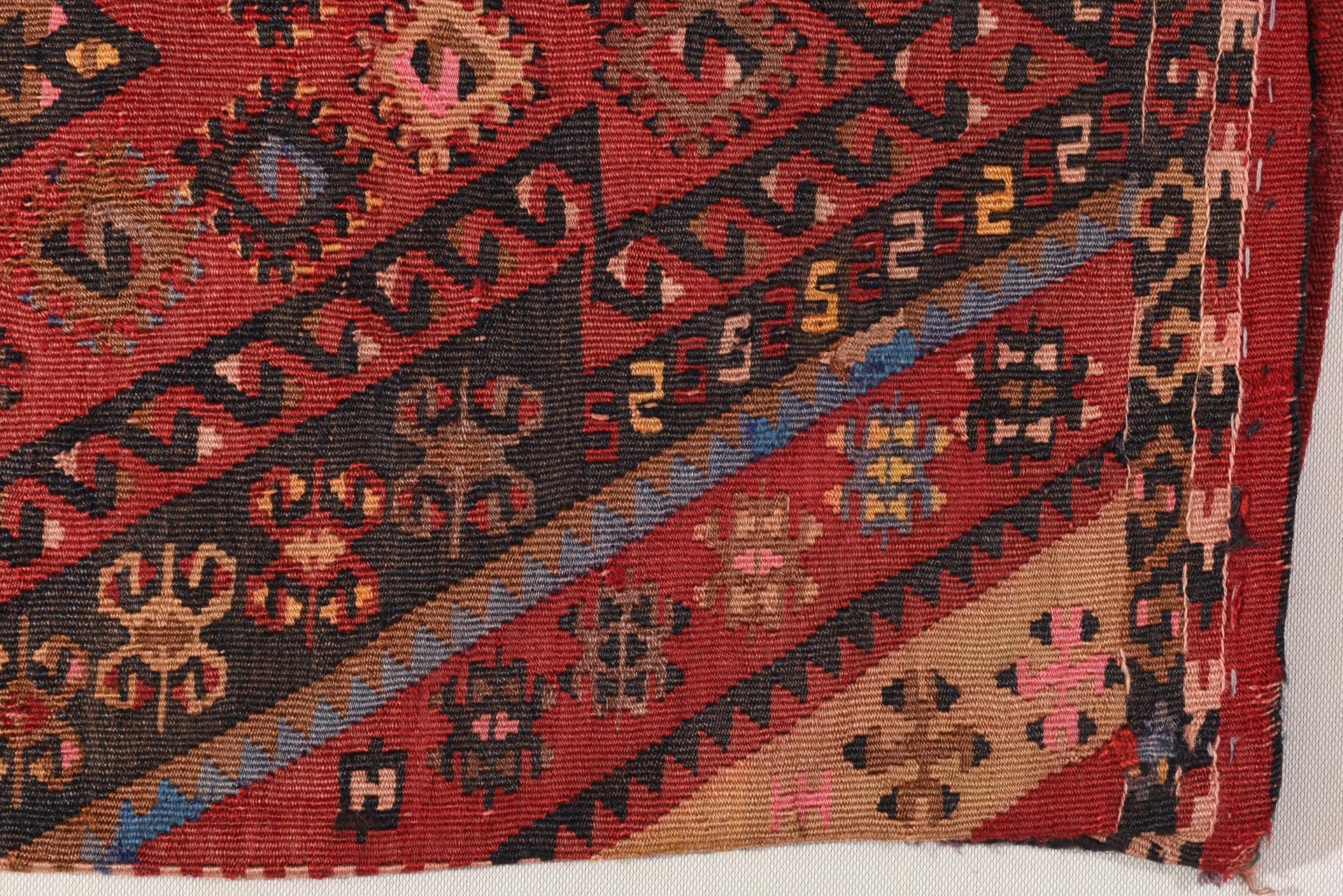 Alte türkische Satteltasche (20. Jahrhundert) im Angebot