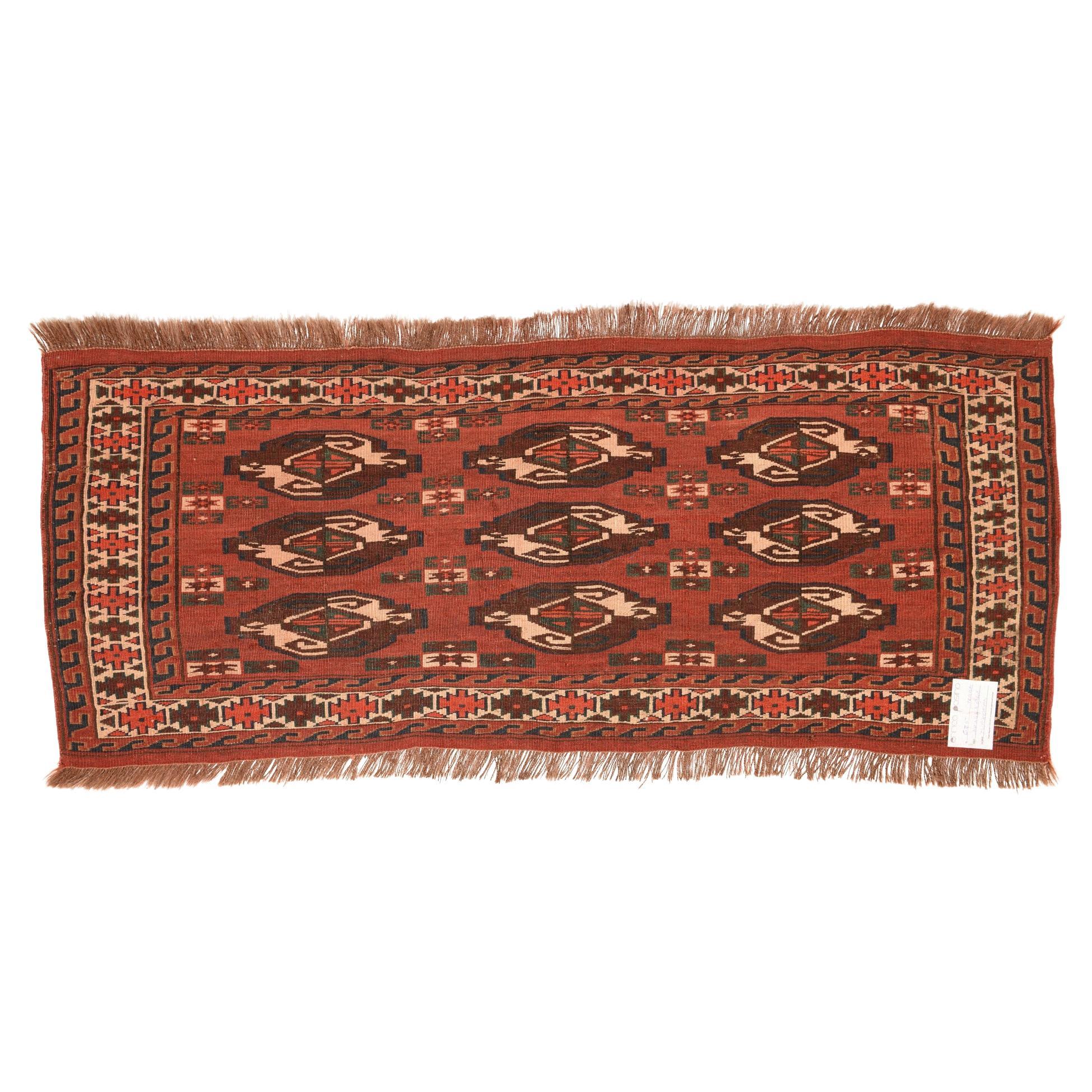Archaïque Ancien petit tapis Turkoman en vente