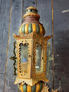 Old Venetian lantern in painted metal, late 19th, early 20th