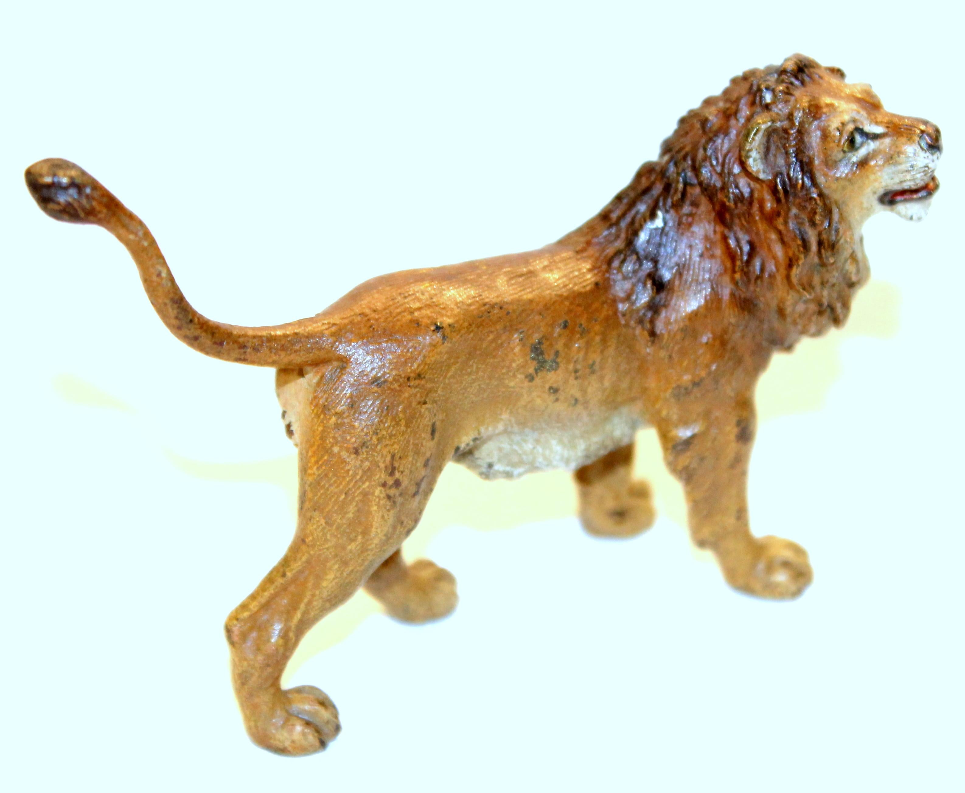Old Vienna Bronze Cold-painted Figure of a small Lion, Franz Bergmann For Sale 6