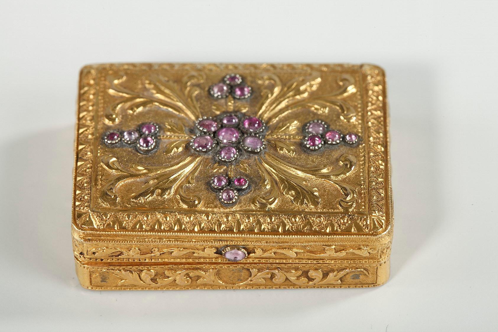 Old Vinaigrette with Precious Stones, Mid-19th Century Work In Good Condition For Sale In Paris, FR
