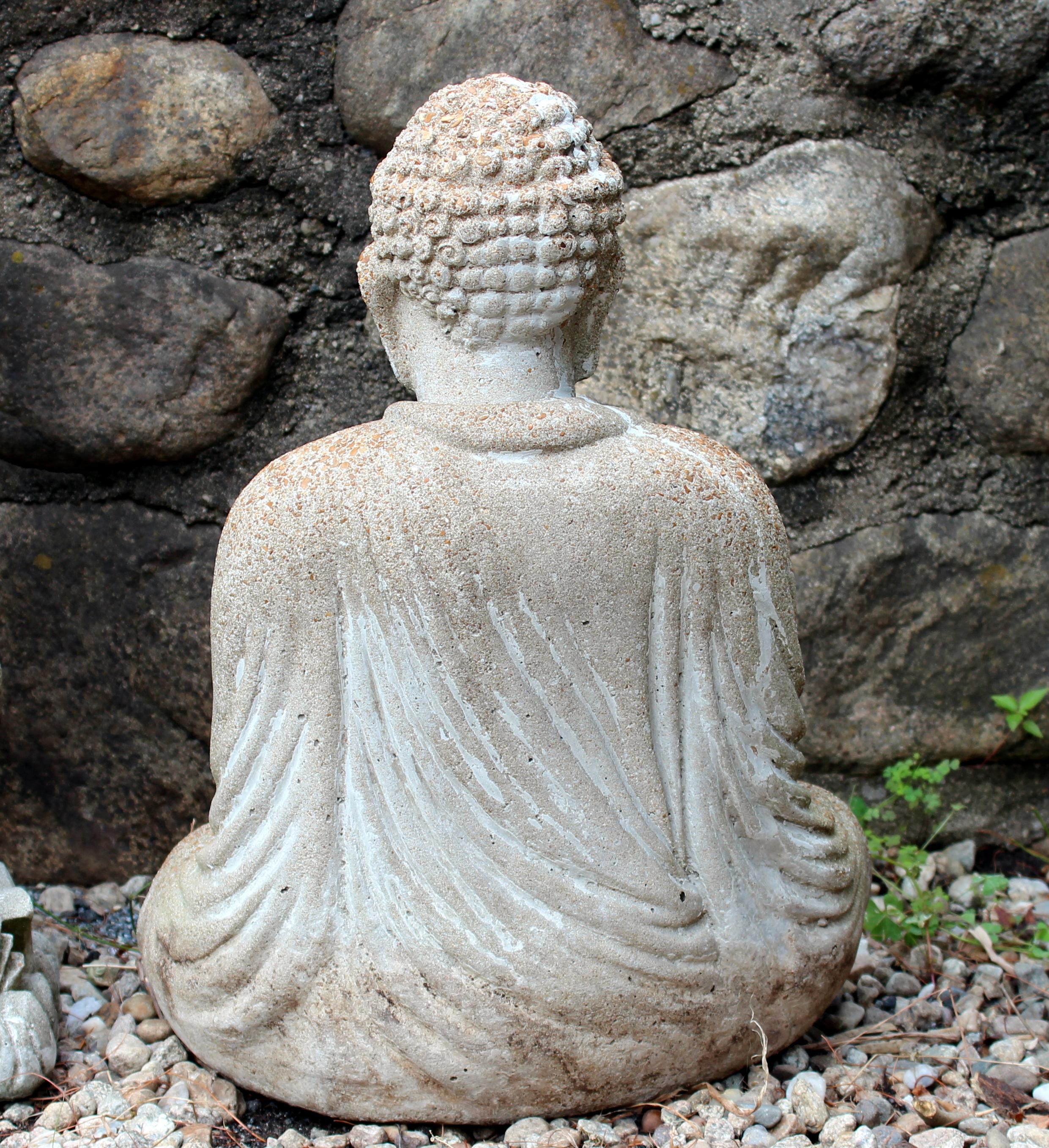 Old Vintage Buddha Cement Chinese Art Figure Sculpture Zen Meditation Garden In Excellent Condition In Wilton, CT
