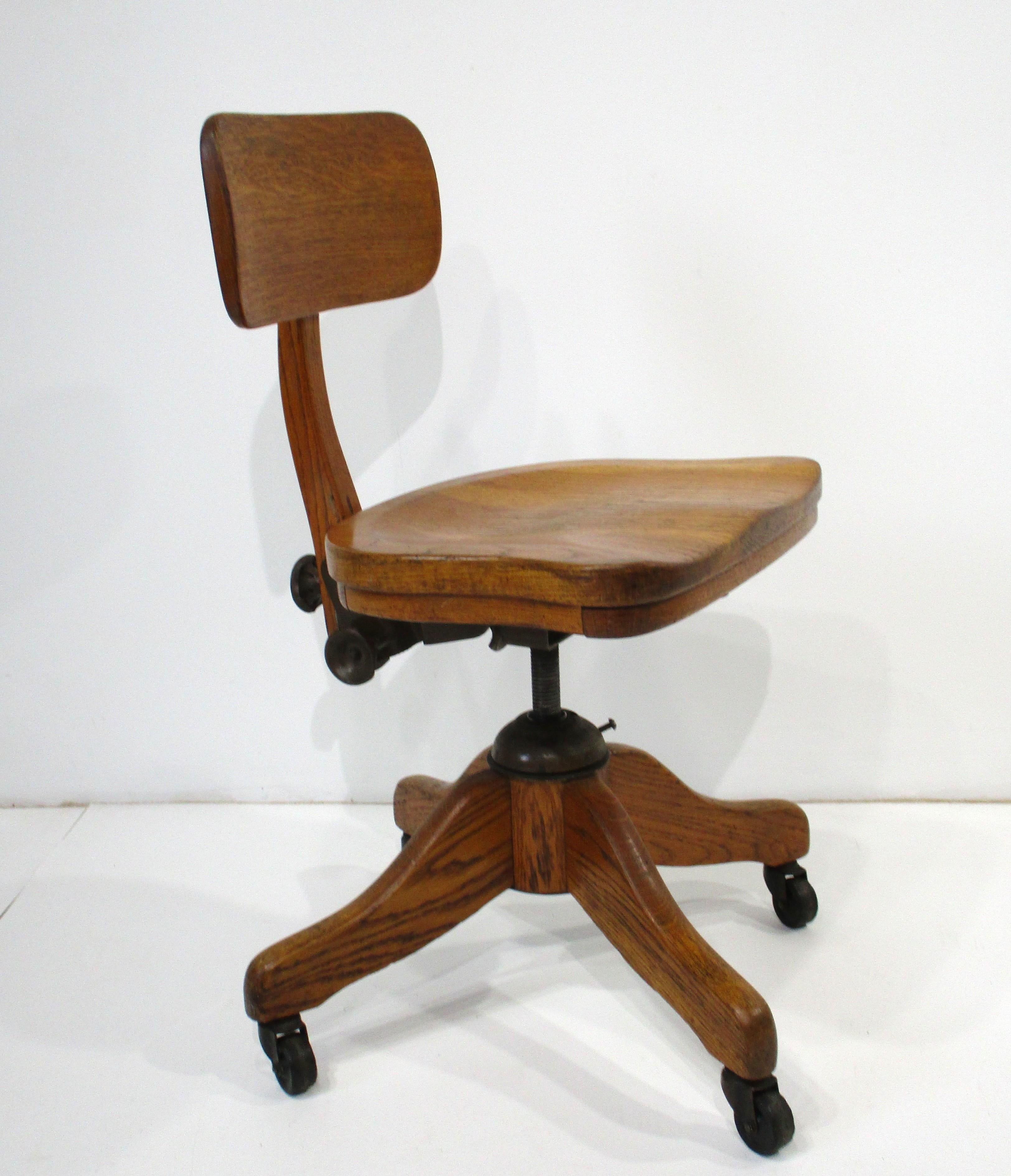 Old Vintage Oak Wood Desk Chair For Sale 3
