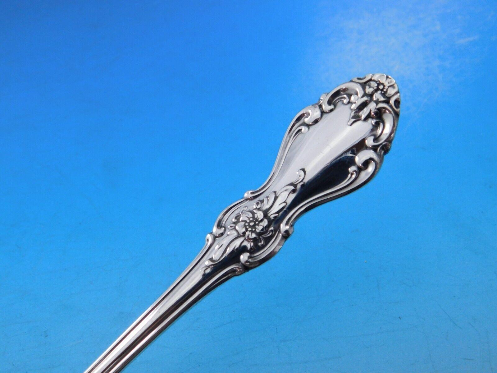Fine XX secolo Old Virginia di Reed & Barton Servizio di posate in argento sterling 12 Set 67 pezzi in vendita
