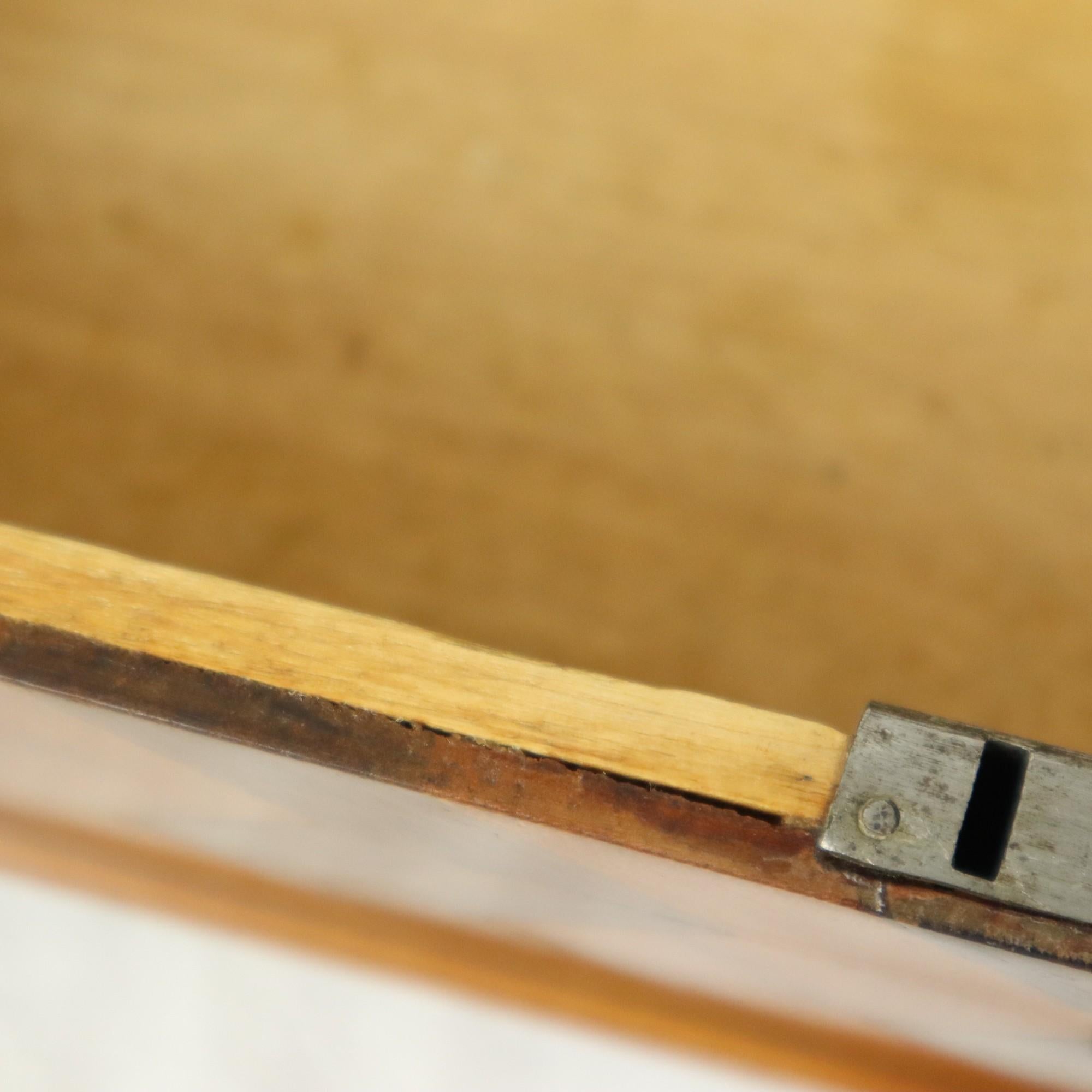 Vecchia scatola di legno per gioielli con intarsio Chevron Art Deco in vendita 10