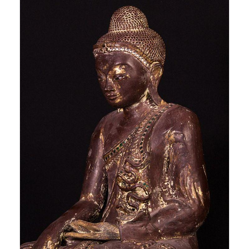 Ancienne statue de Bouddha en bois de Birmanie en vente 3