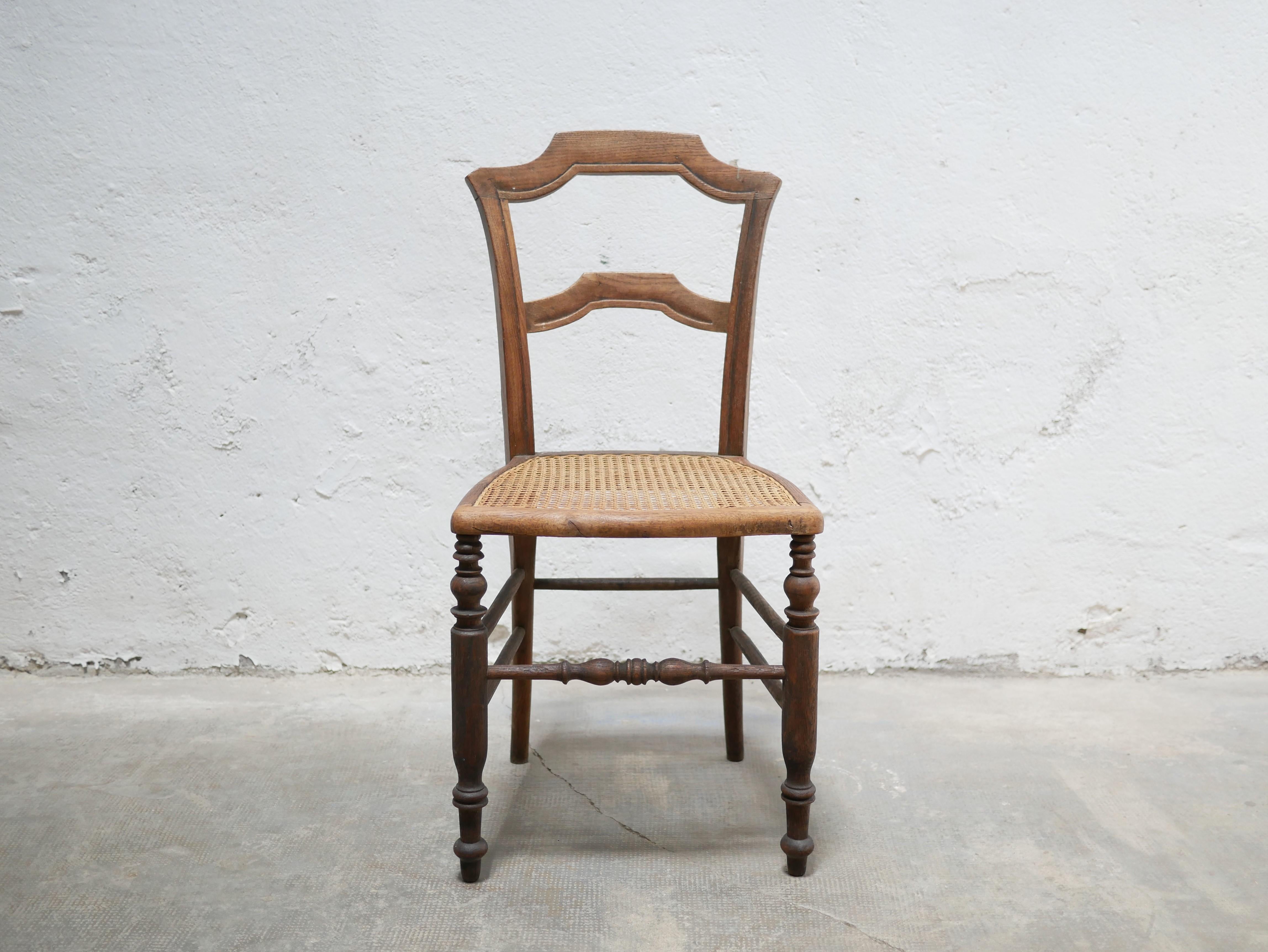 Old wooden cane chair For Sale 5