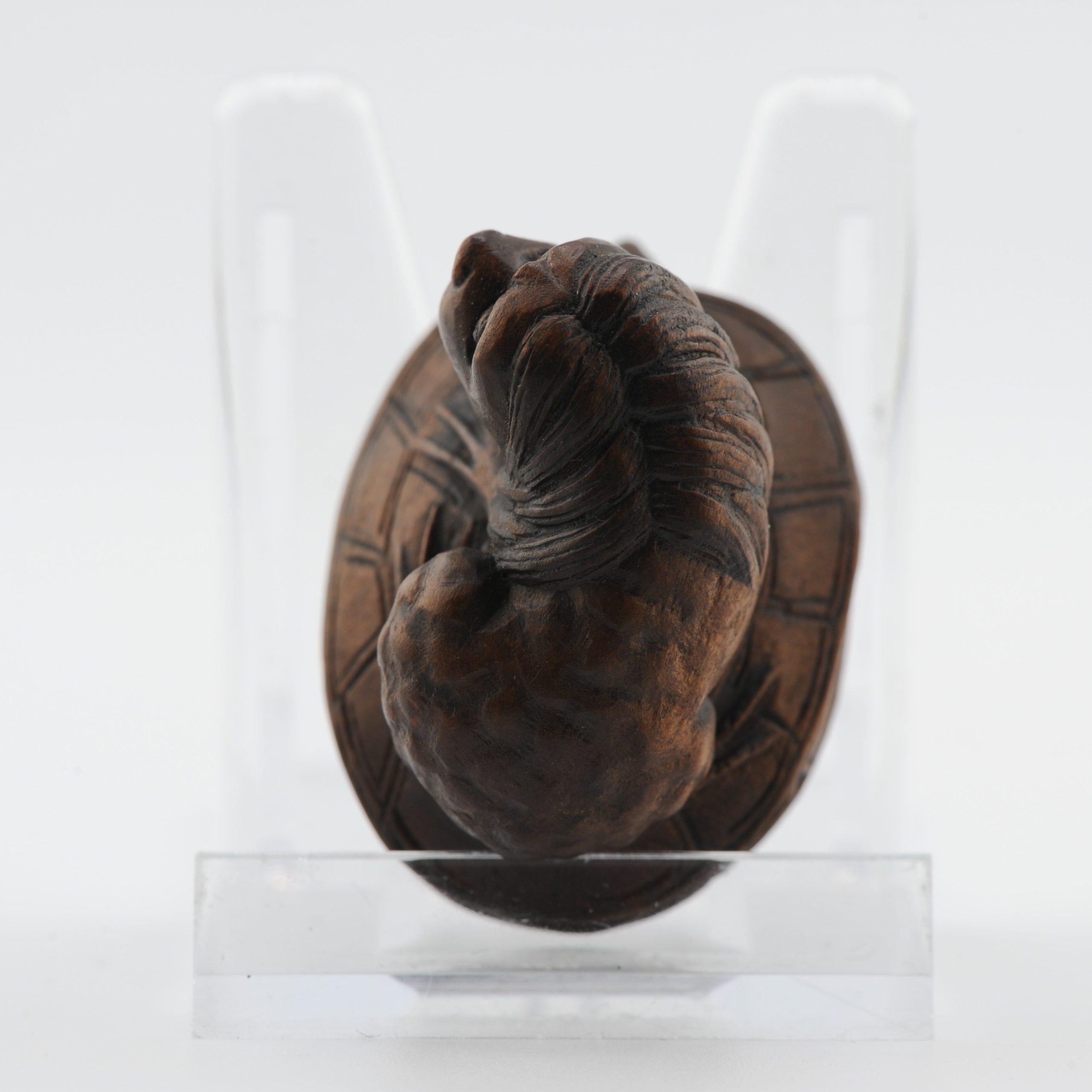 Old Wooden Netsuke 19/20th C Japanese Japan Animal on Turtle Meiji Period For Sale 8