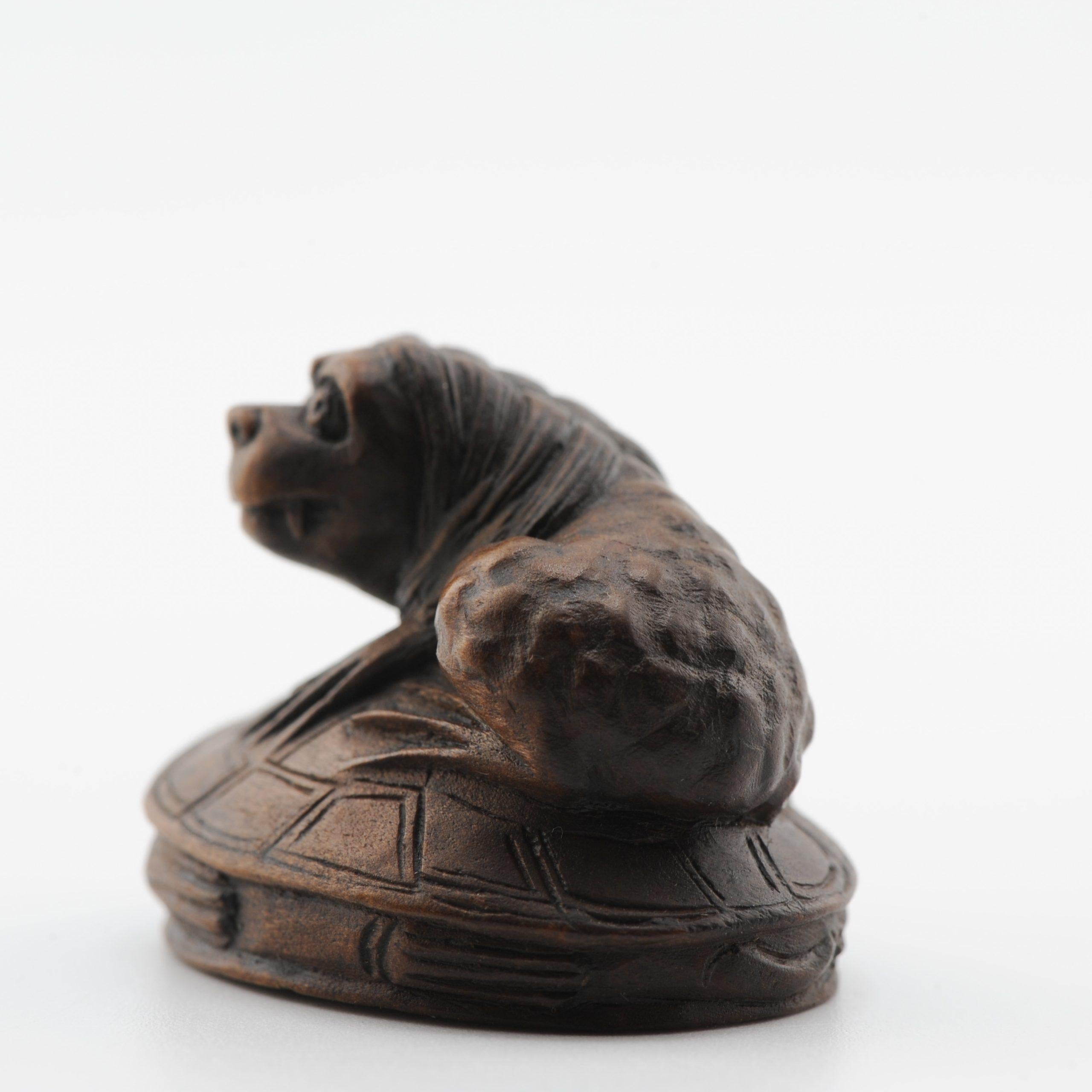 Old Wooden Netsuke 19/20th C Japanese Japan Animal on Turtle Meiji Period For Sale 10