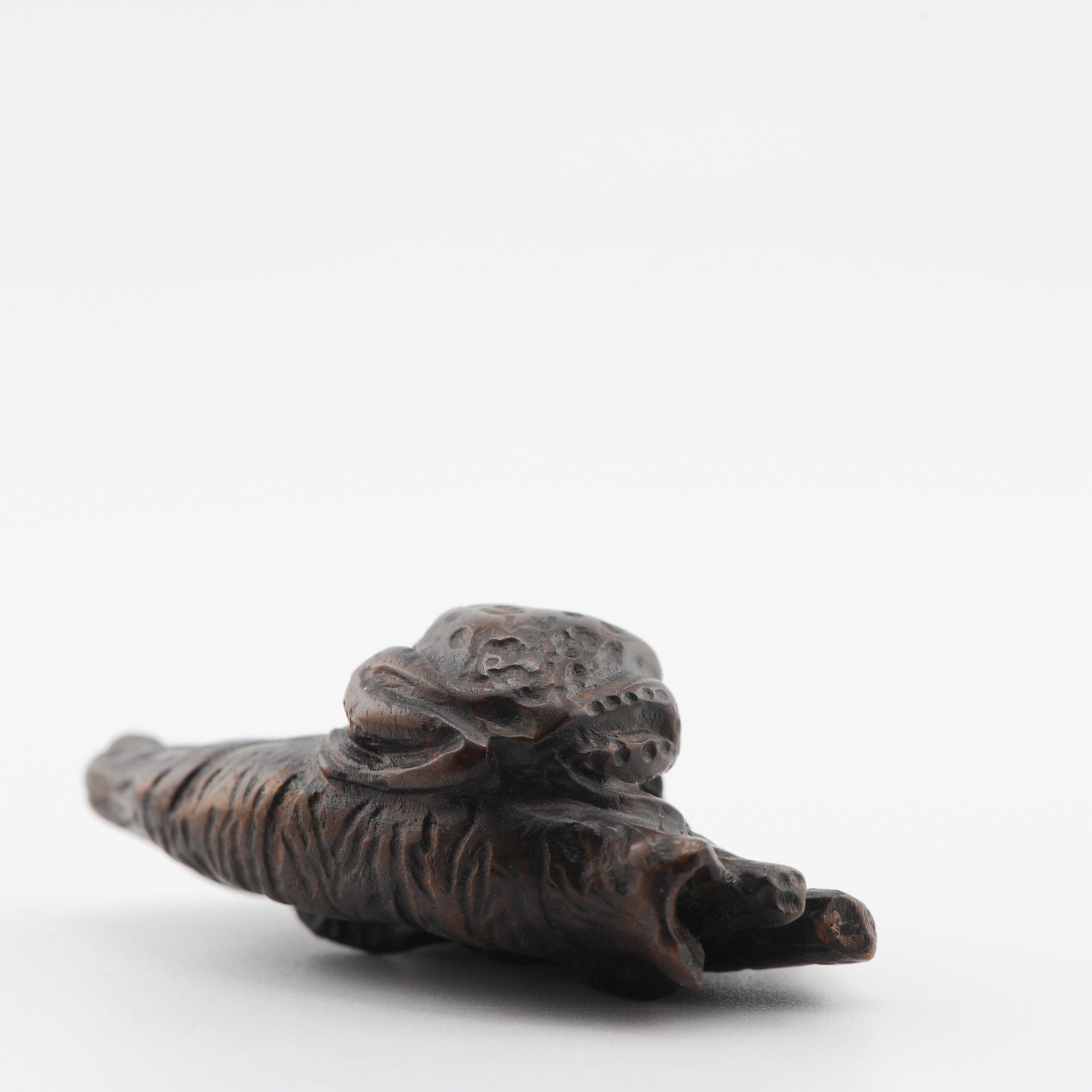 Old Wooden Netsuke 19/20th C Japanese Japan FROG Meiji Period For Sale 5