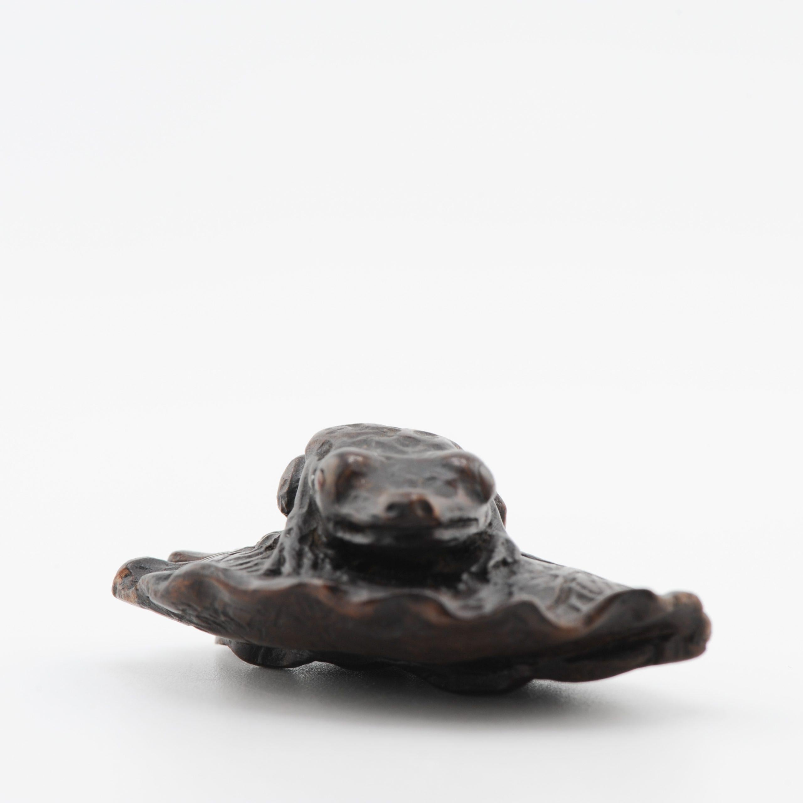 Metal Old Wooden Netsuke 19/20th C Japanese Japan FROG Meiji Period For Sale