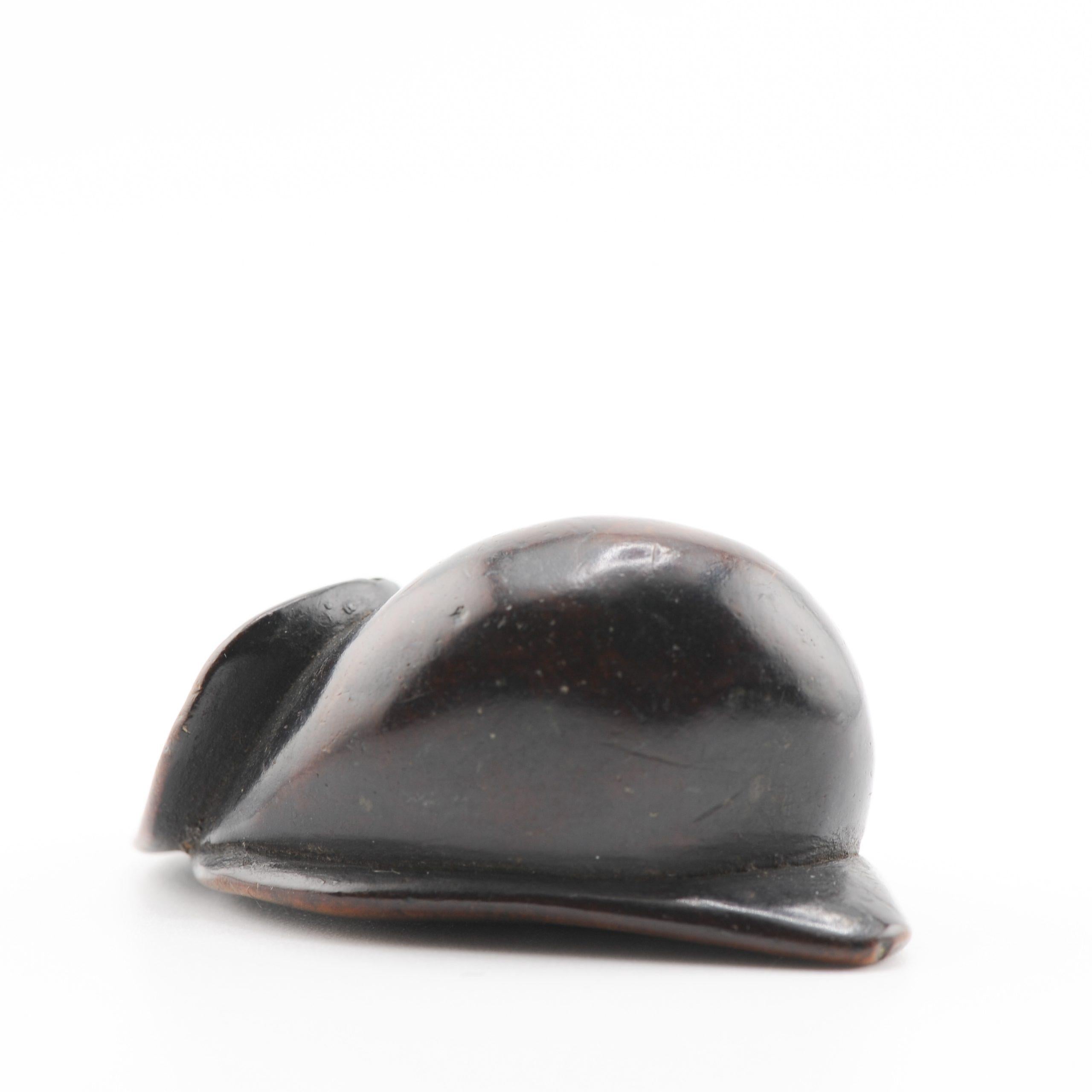 Old Wooden Netsuke 19/20th C Japanese Japan Fruit Meiji Period In Excellent Condition For Sale In Amsterdam, Noord Holland